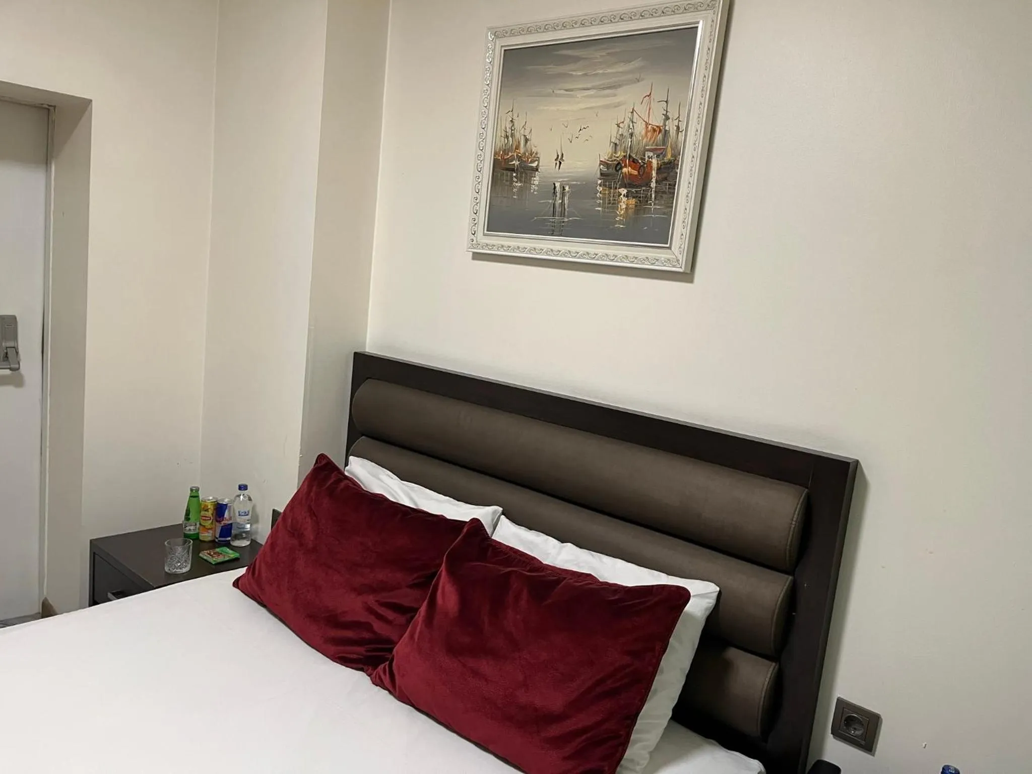 Bed in Pandora Hotel