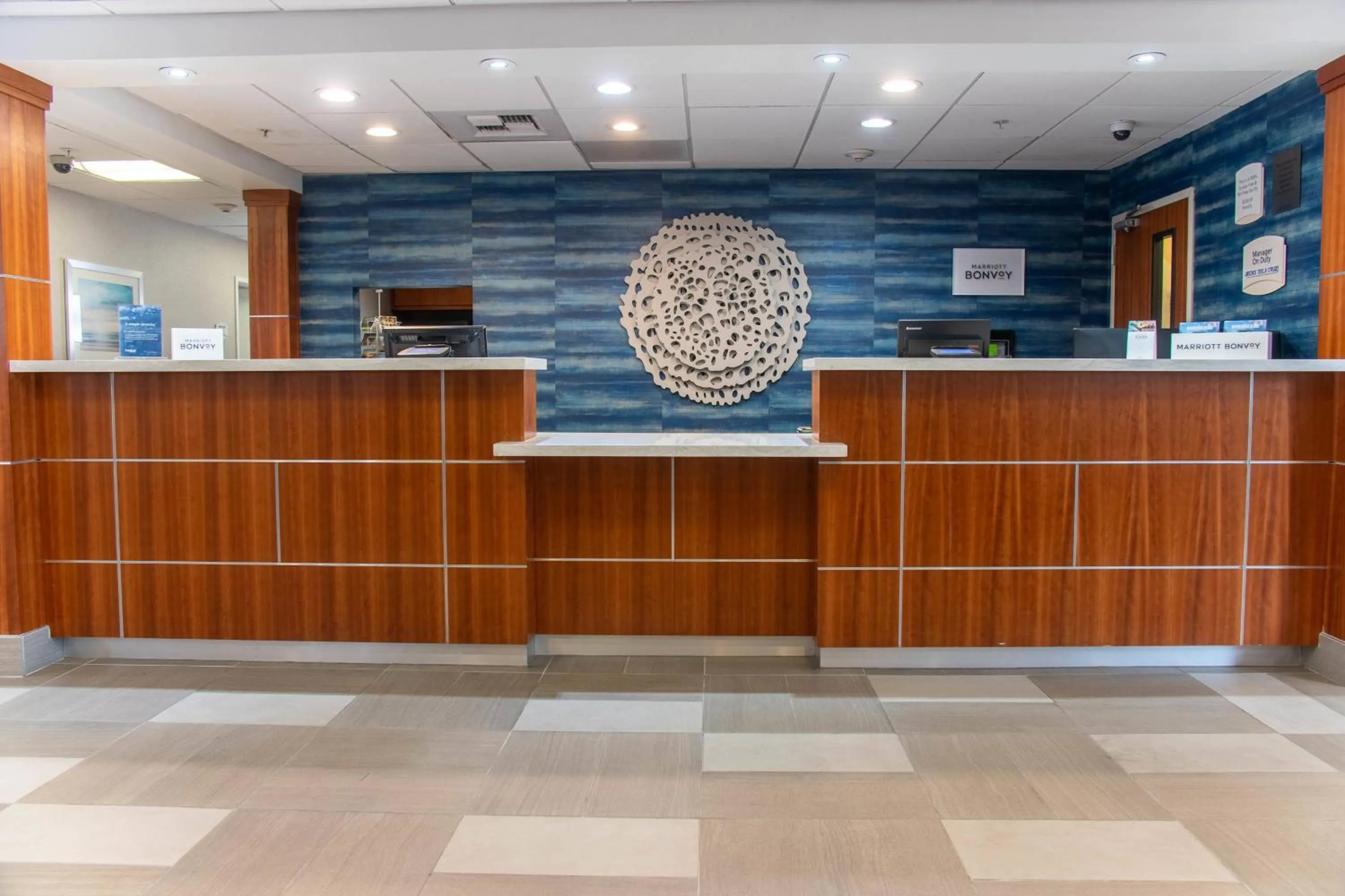 Lobby or reception in Fairfield Inn & Suites Anaheim North Buena Park