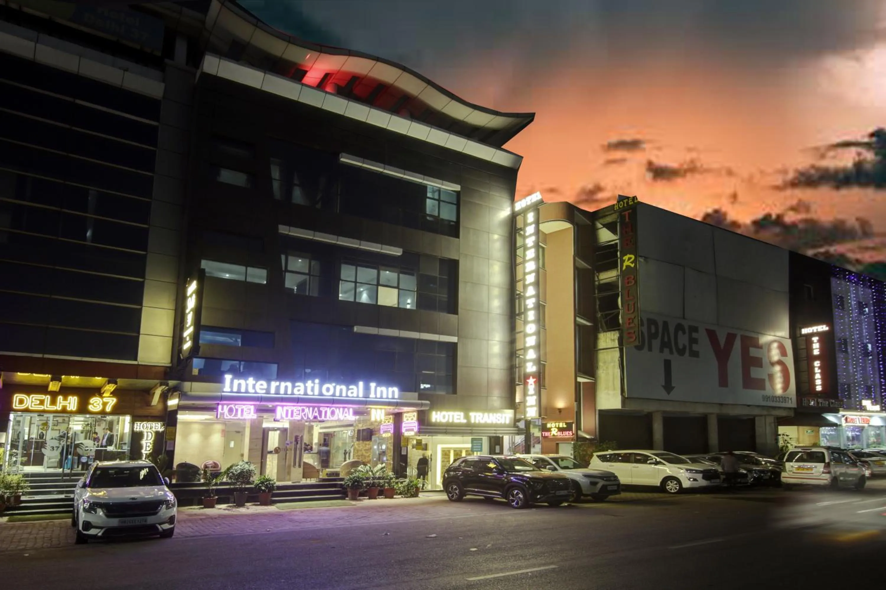 Property building in Hotel International Inn - Near Delhi Airport