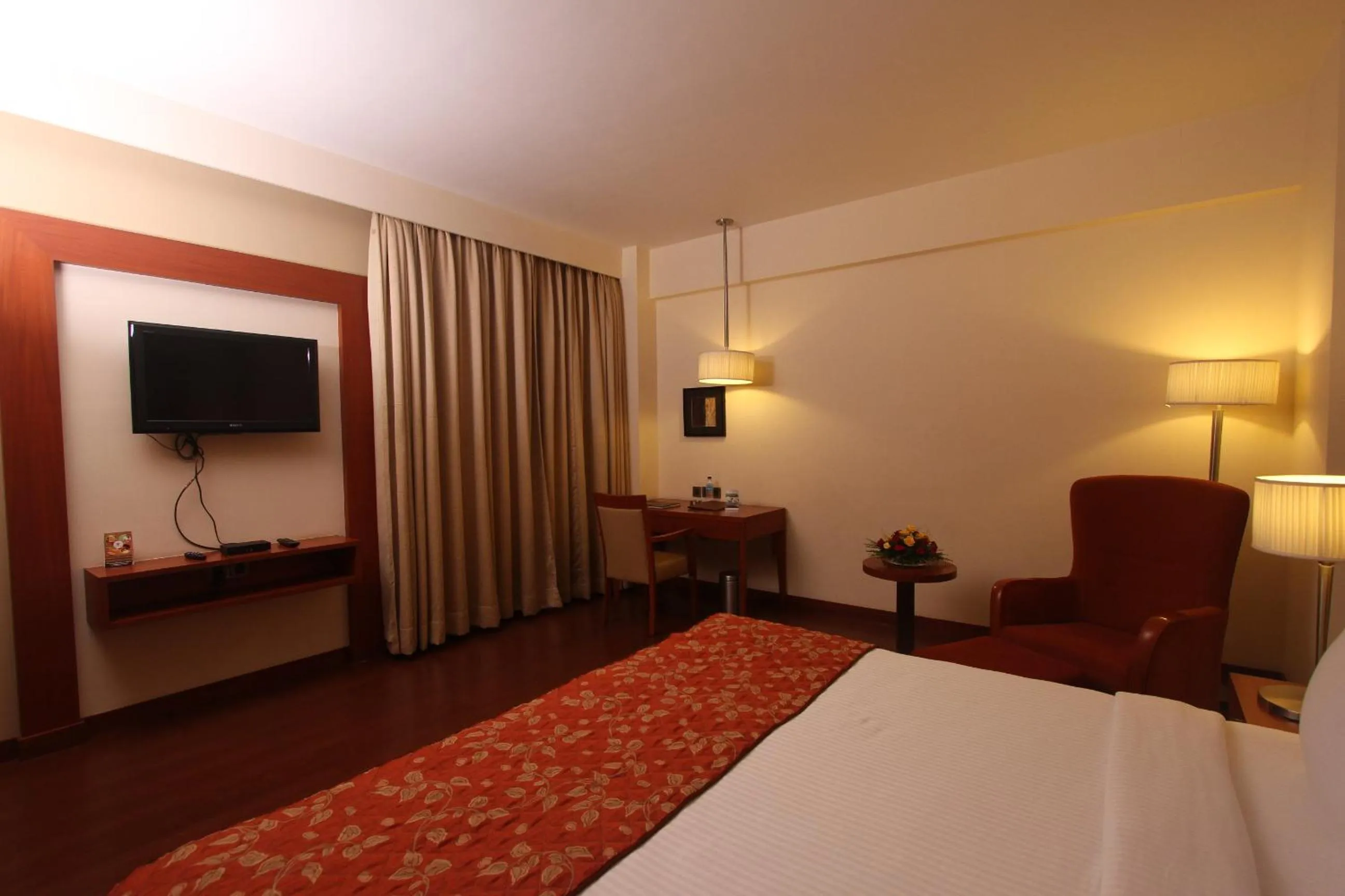 Shower in The Cambay Grand