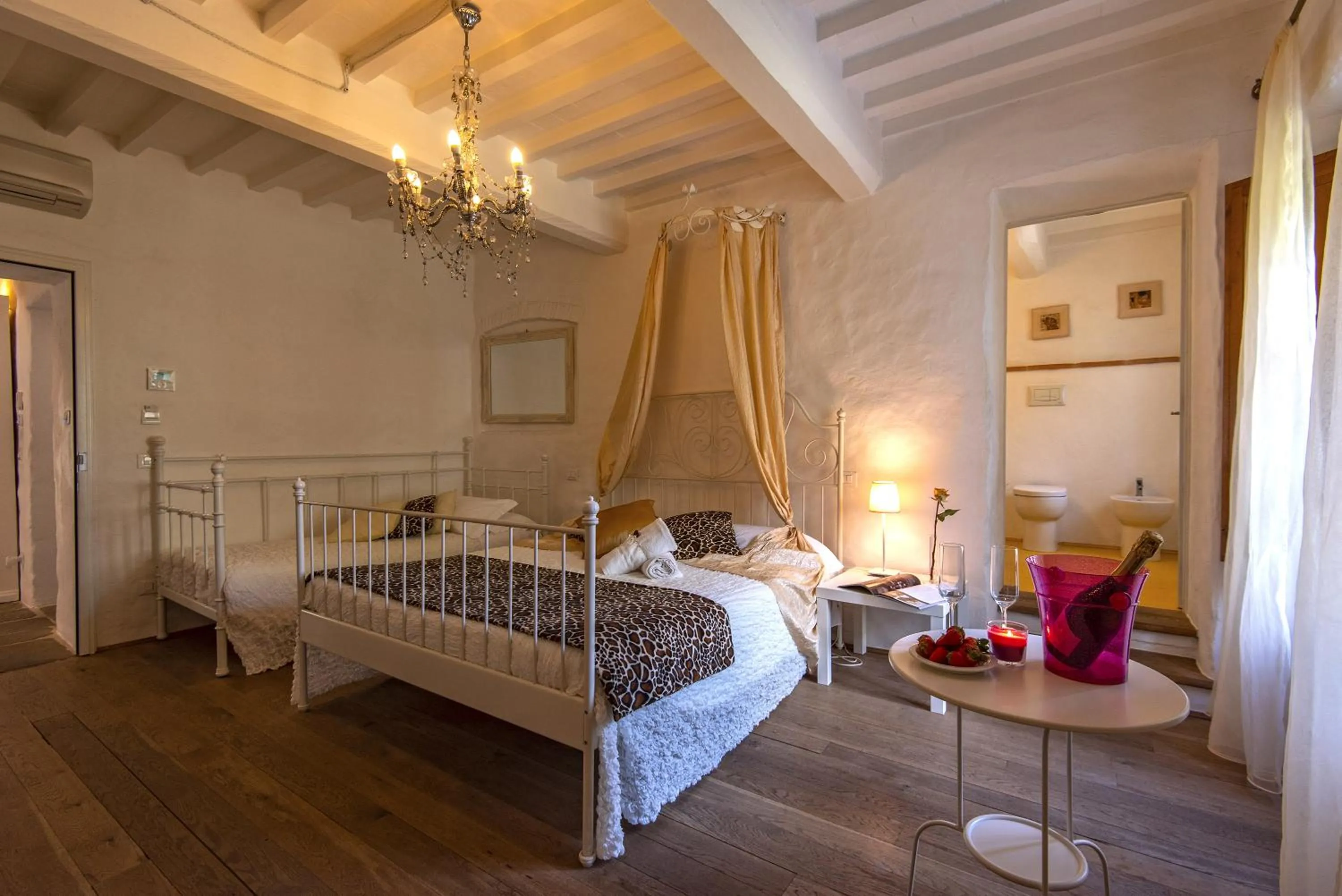 Bed in B&B Country House Poggio Del Drago