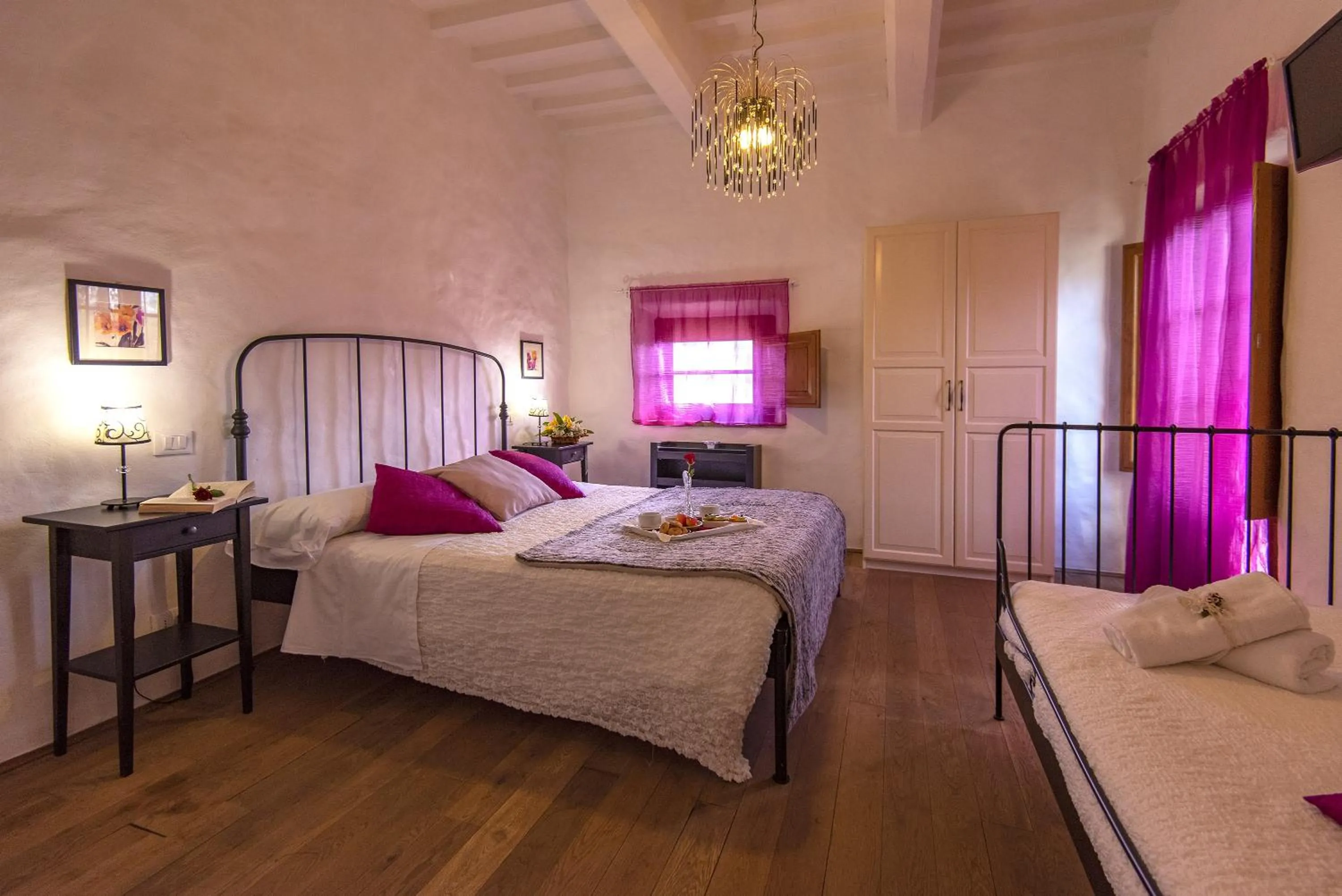Bed in B&B Country House Poggio Del Drago