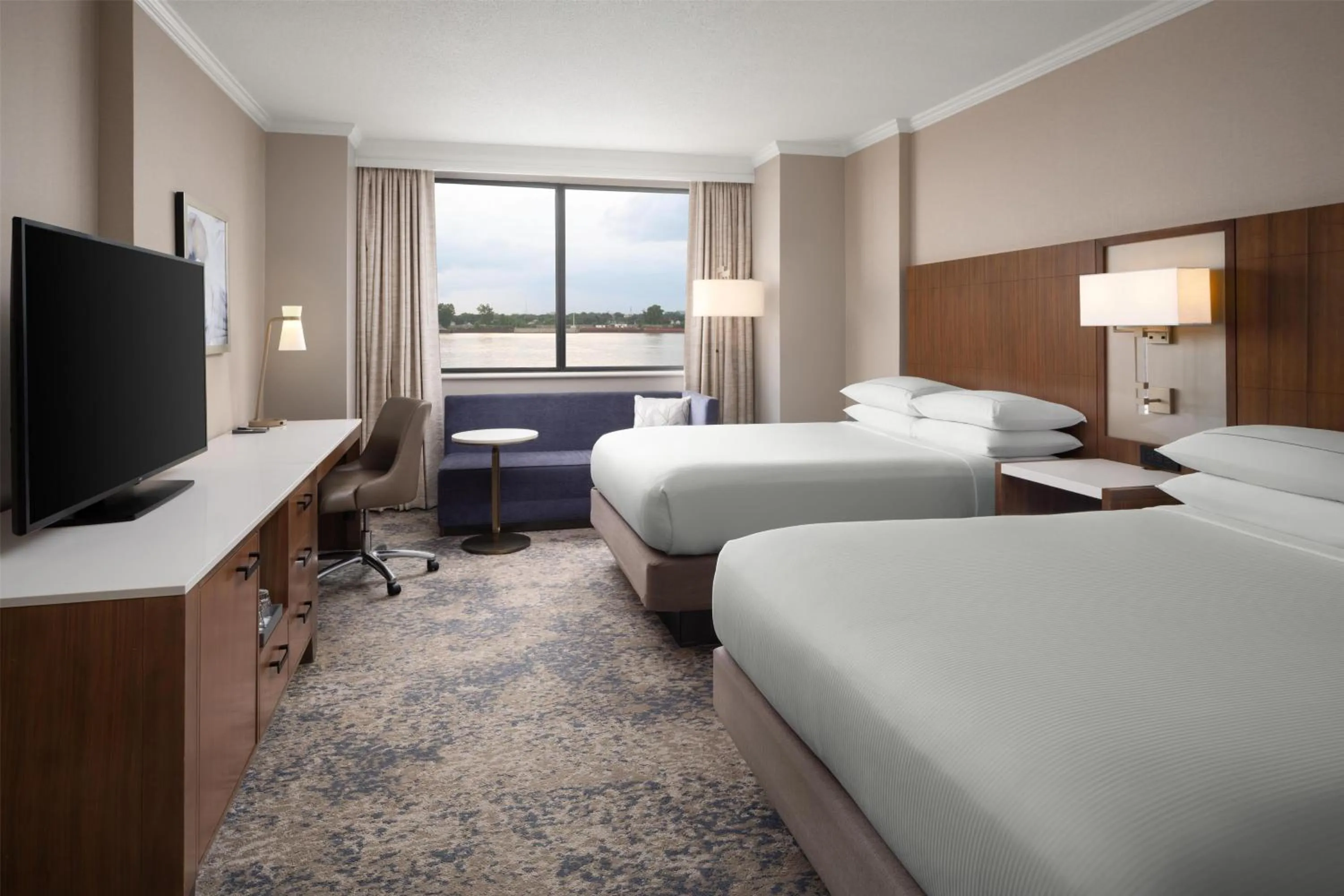 Bedroom, Bed in Hilton New Orleans Riverside