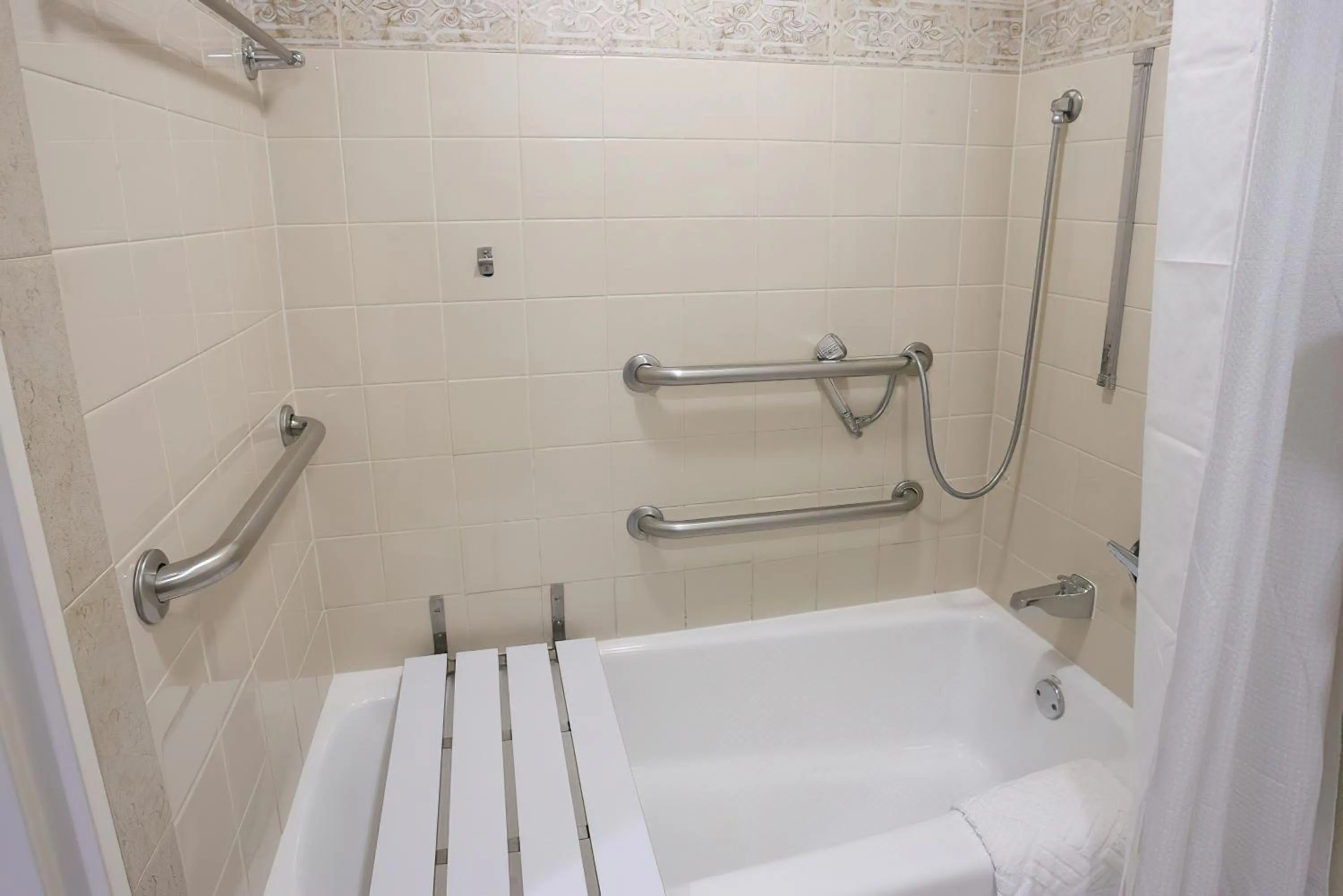 Bathroom in Hilton New Orleans Riverside