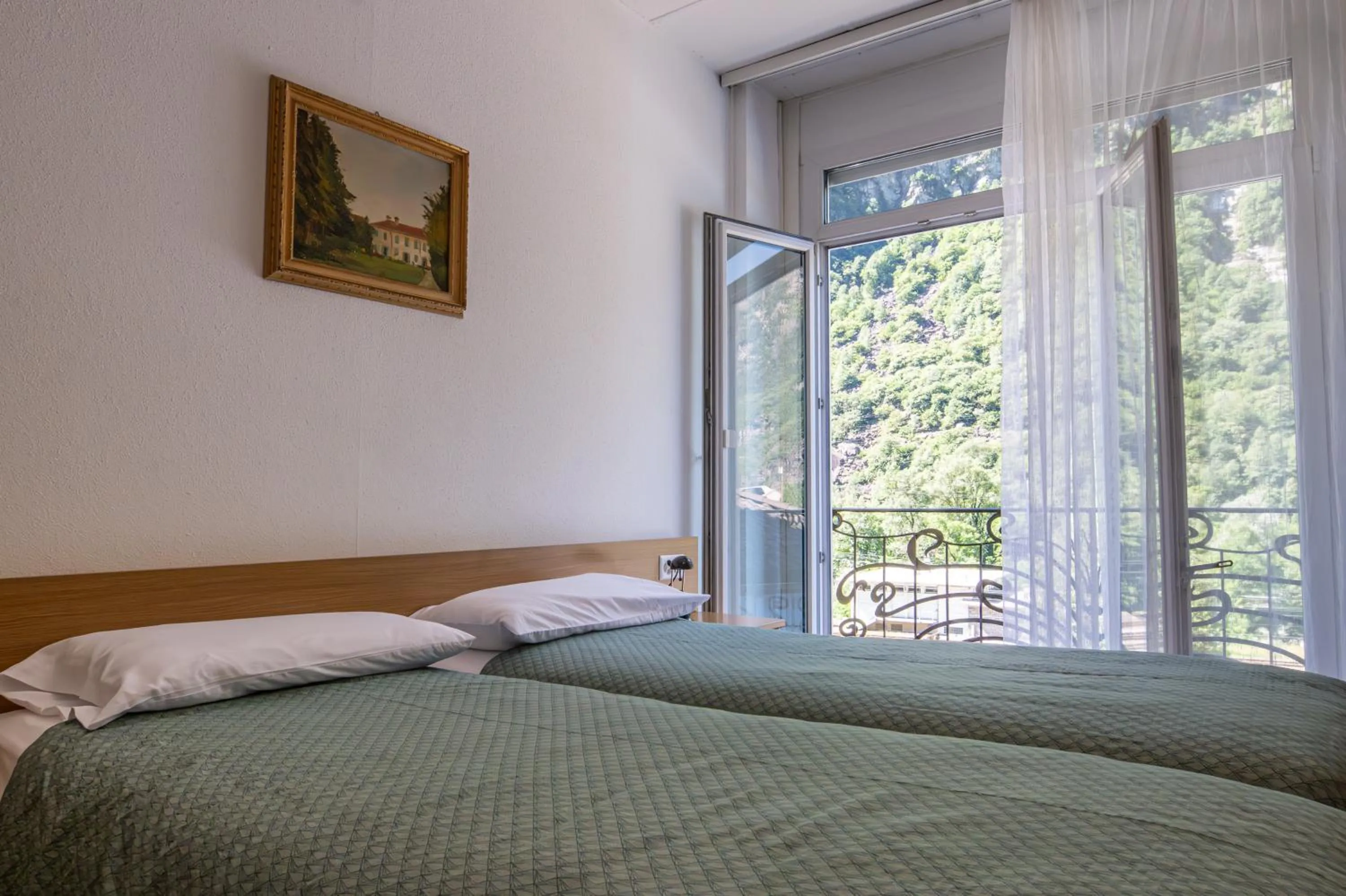 Bed in Albergo Stazione