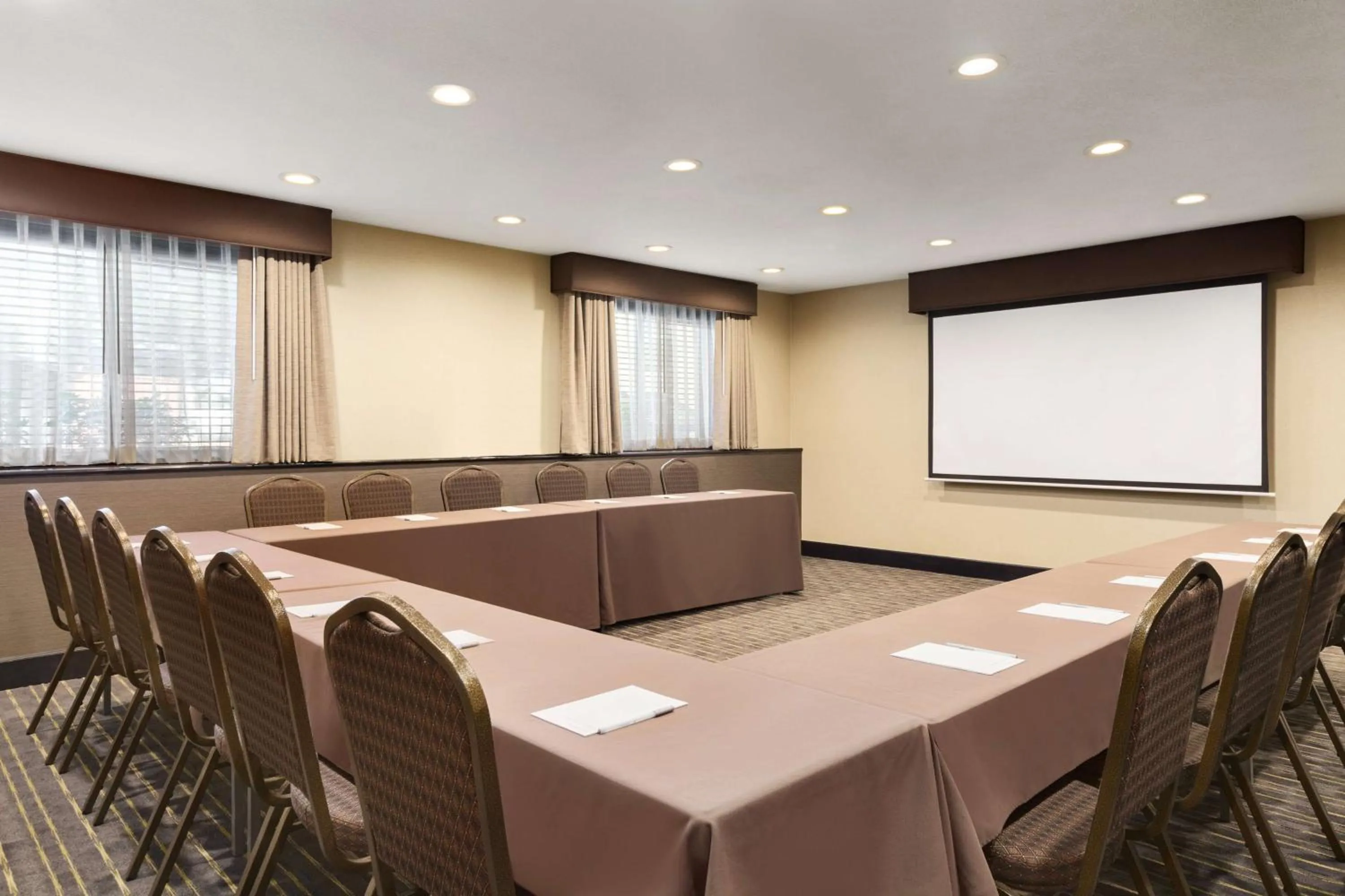Meeting/conference room in Hampton Inn - Portland/Clackamas