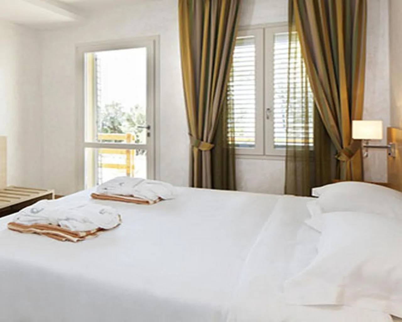 Restaurant/places to eat in Golfo del Sole Hotel