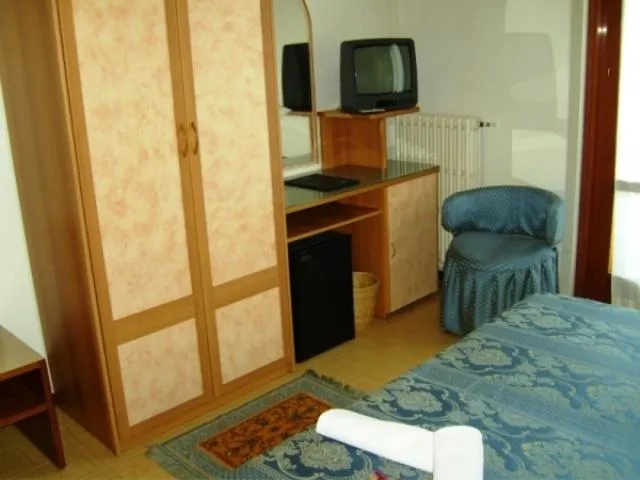 Bedroom in Albergo Marenghi
