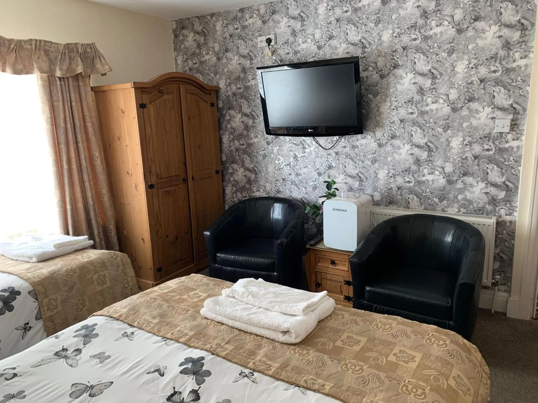 Bed in The Northdale Hotel Ltd