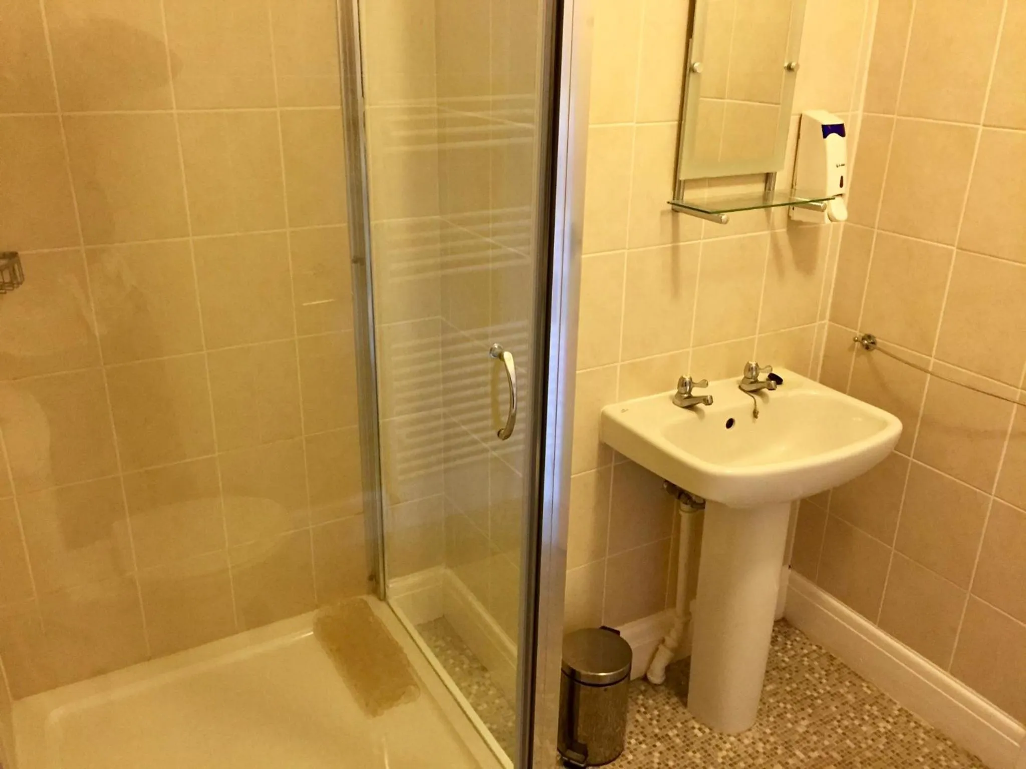 Bathroom in The Northdale Hotel Ltd