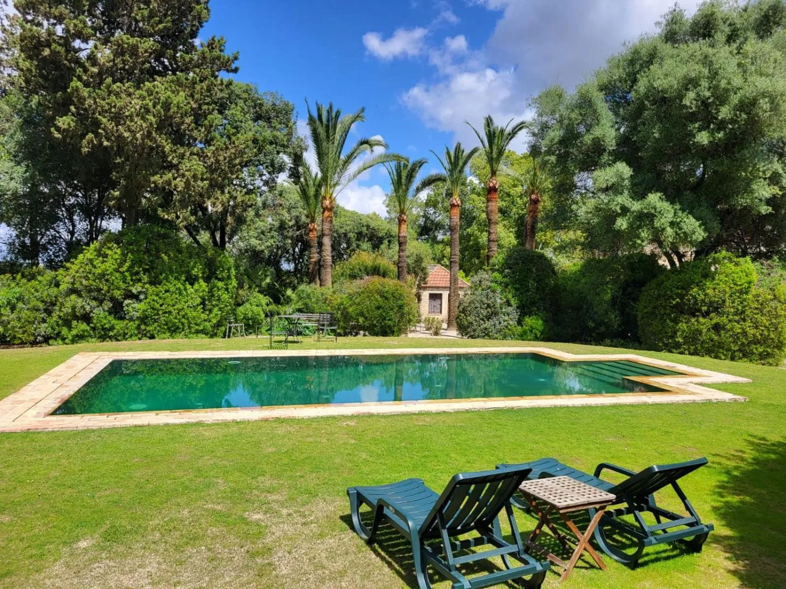 Swimming pool in Casa Viña de Alcántara