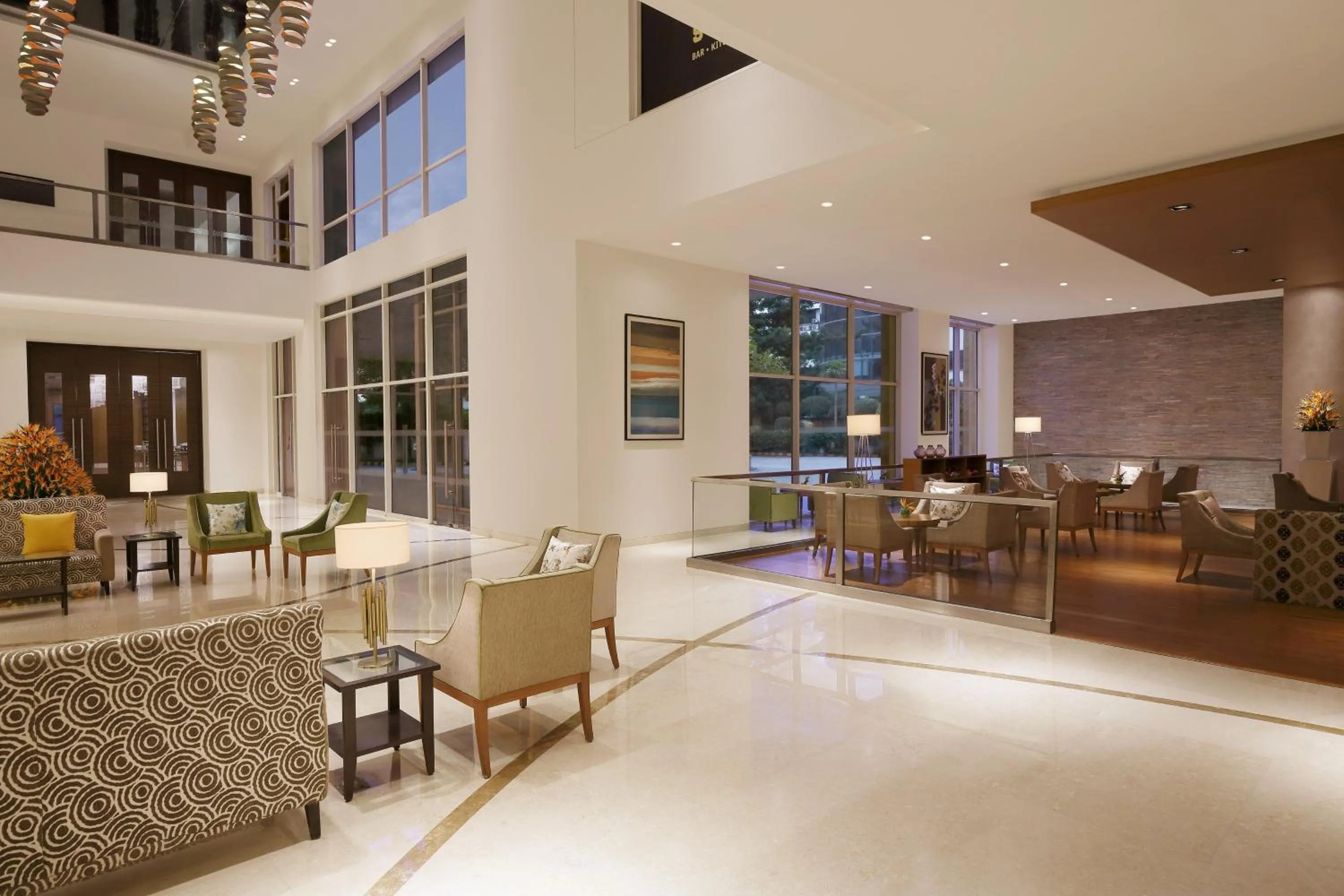 Lounge or bar in Four Points by Sheraton Hotel and Serviced Apartments Pune