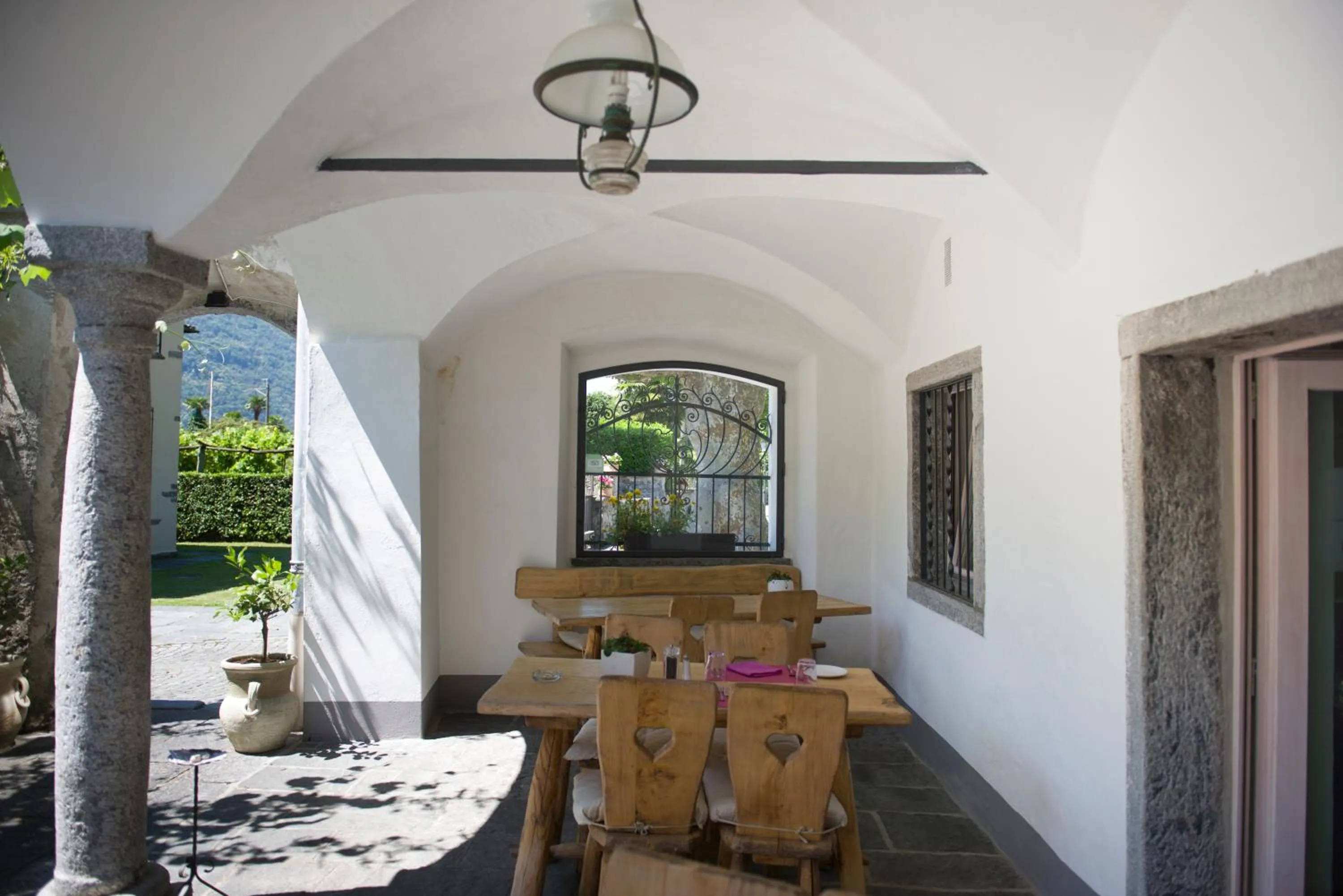 Restaurant/places to eat in Alloggi Alla Cantina