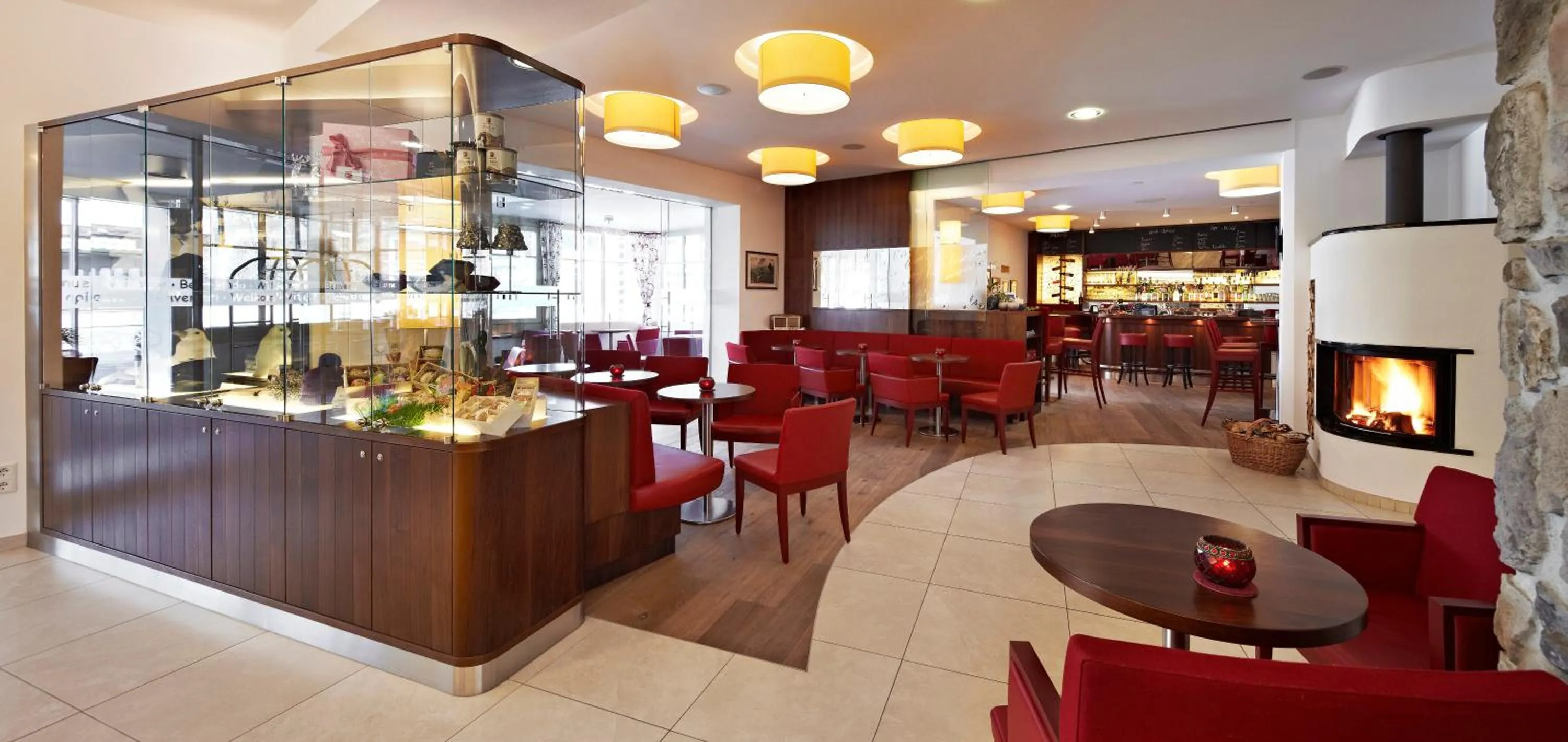 Lounge or bar in Apparthotel Germania