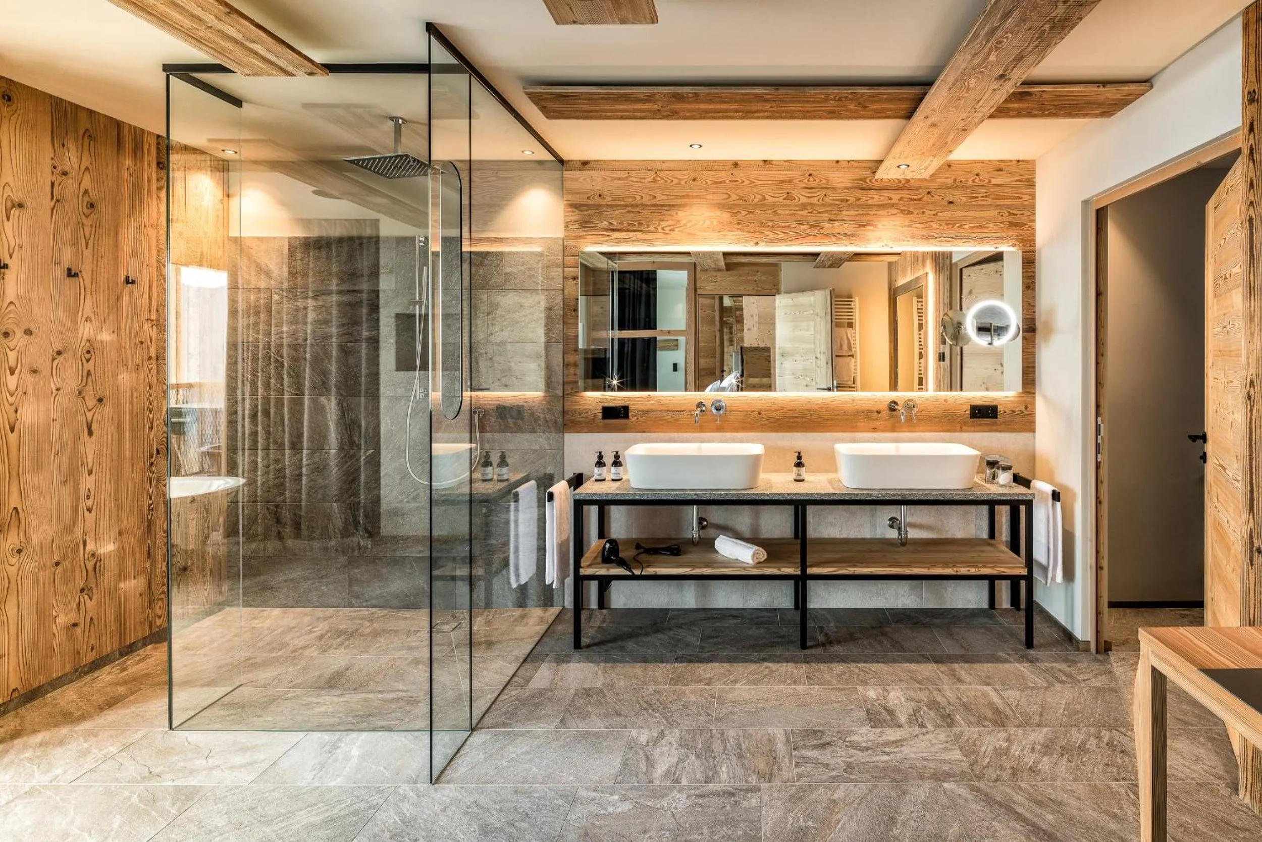 Shower in My Arbor - Dolomites