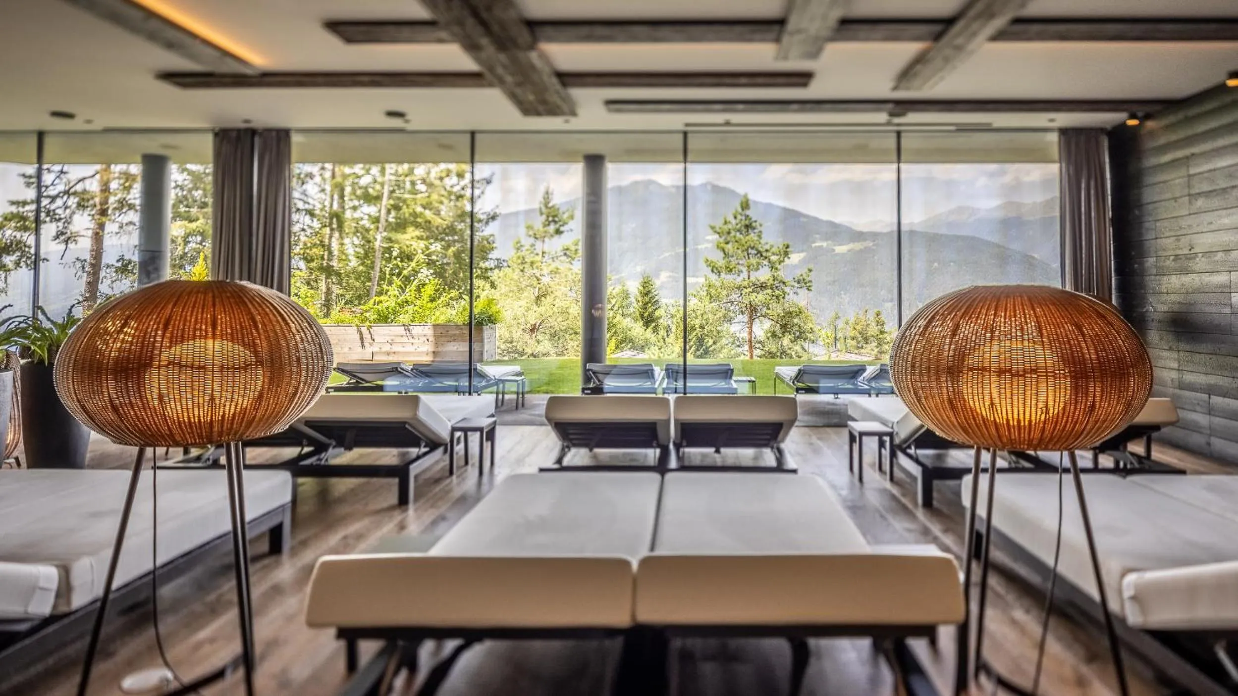 Day in My Arbor - Dolomites