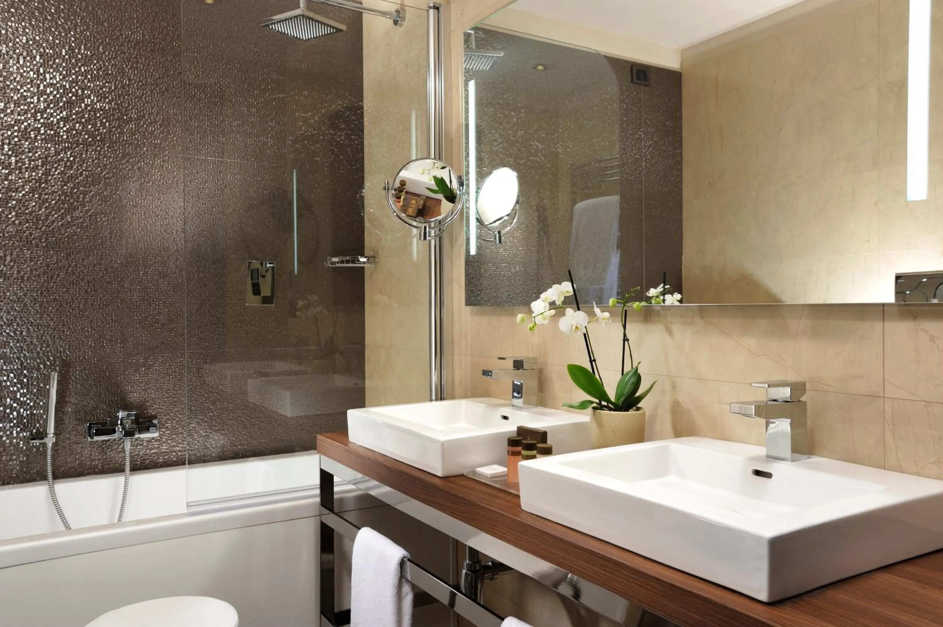 Bathroom in Uptown Palace