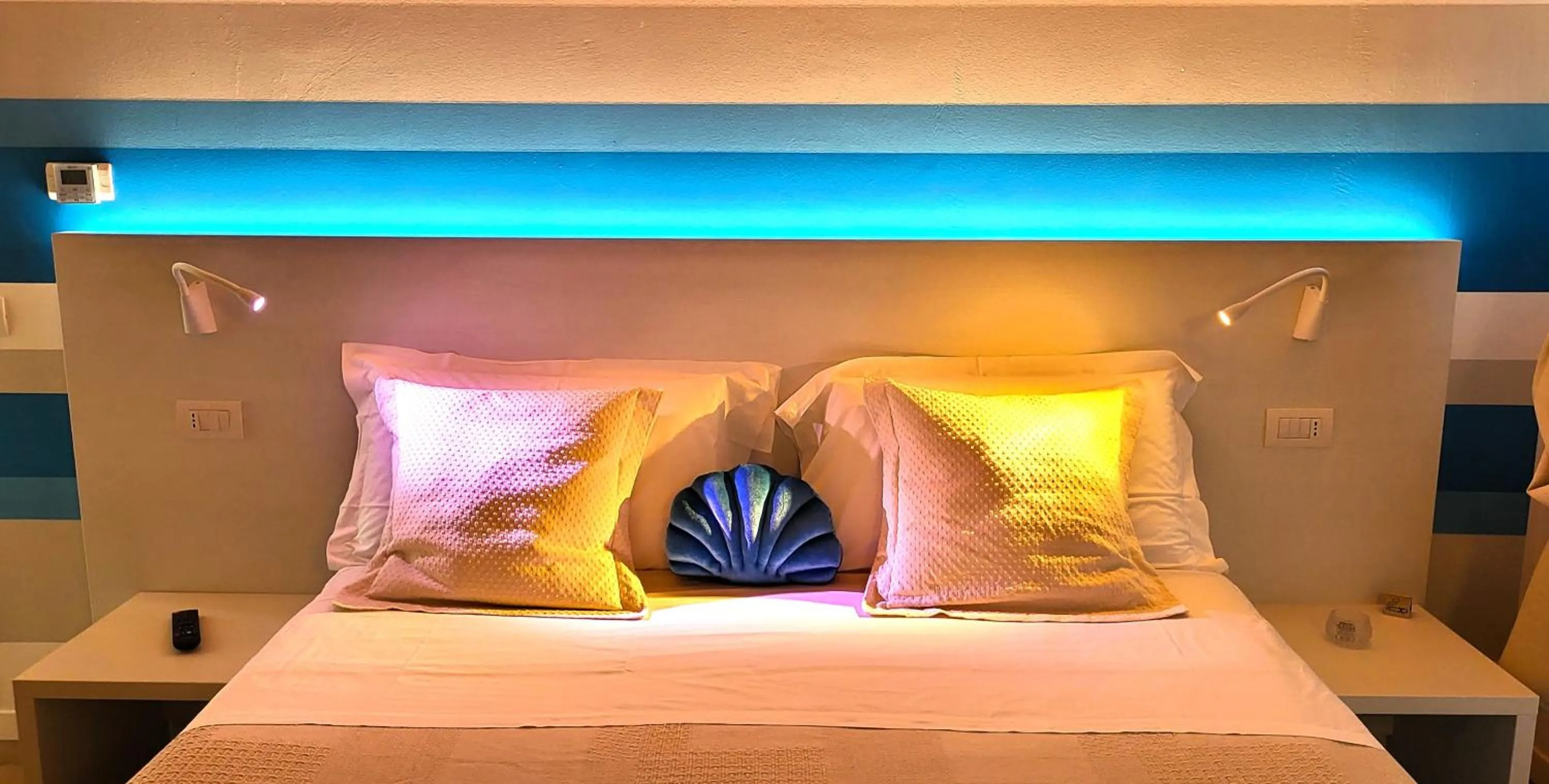 Bedroom, Bed in Stella del Garda