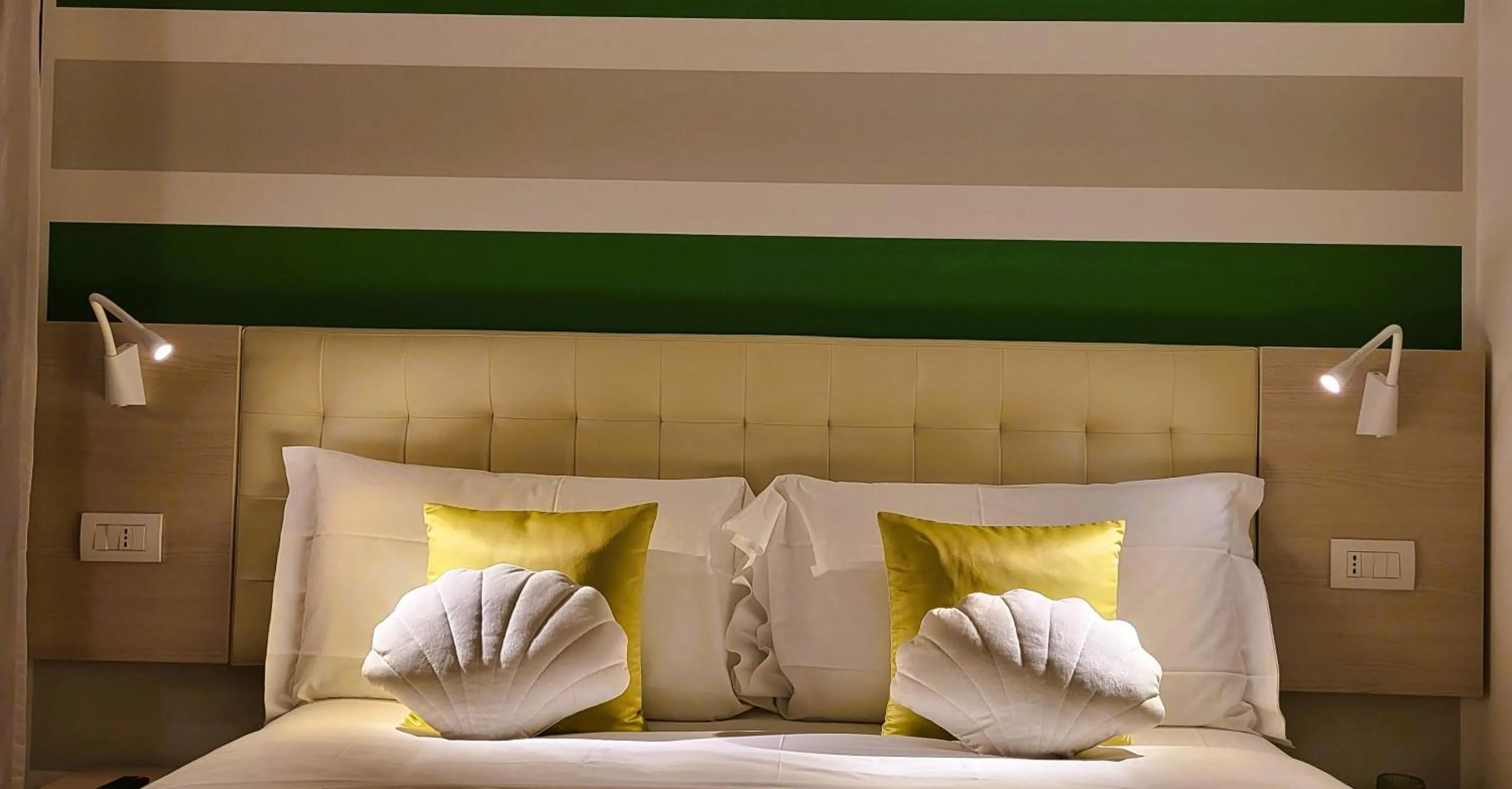 Bedroom, Bed in Stella del Garda