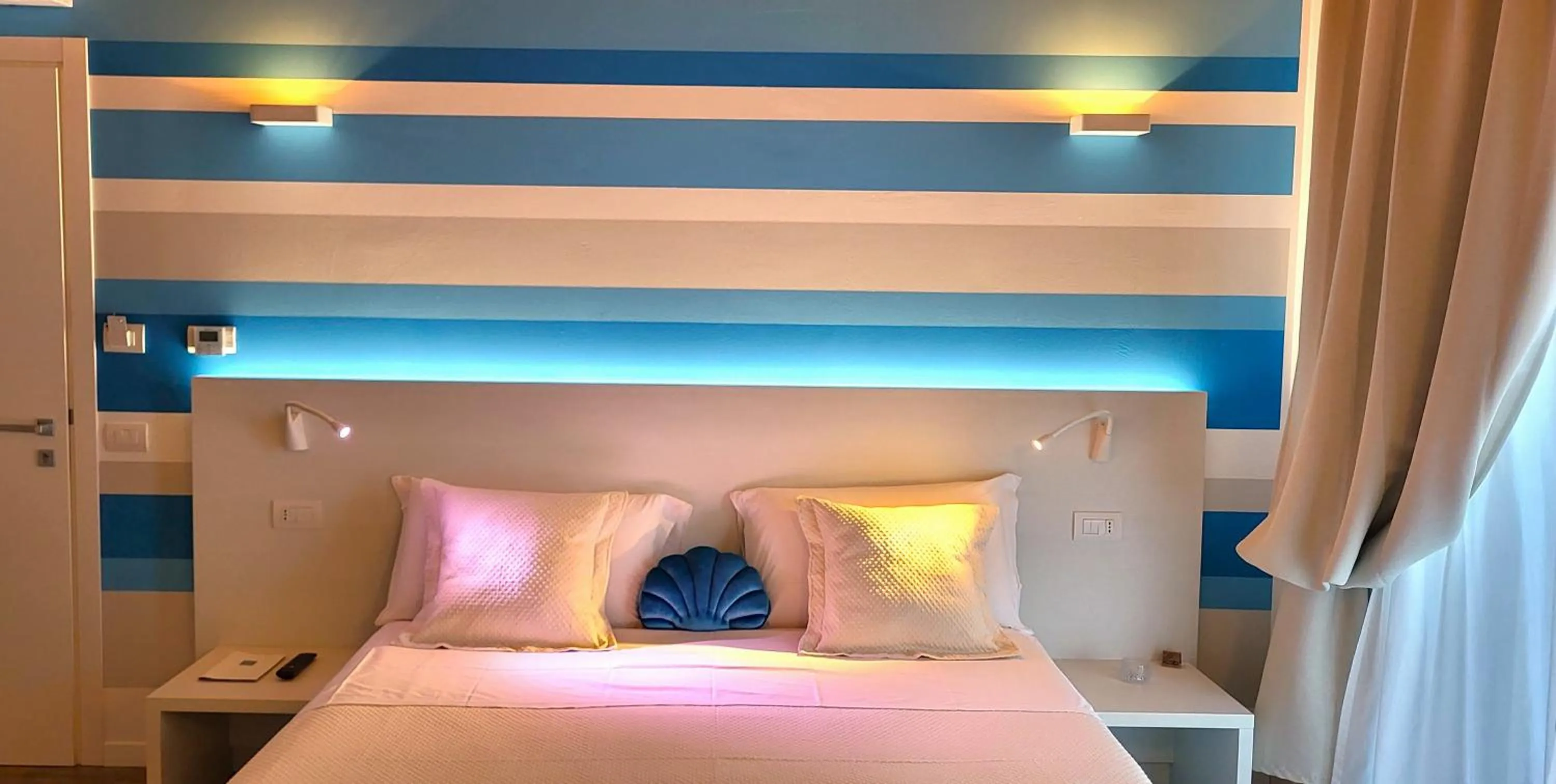 Bedroom, Bed in Stella del Garda