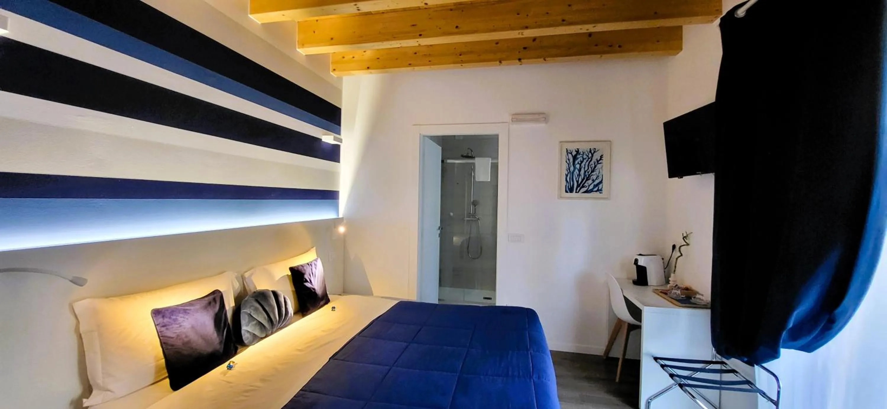 Bedroom, Bed in Stella del Garda