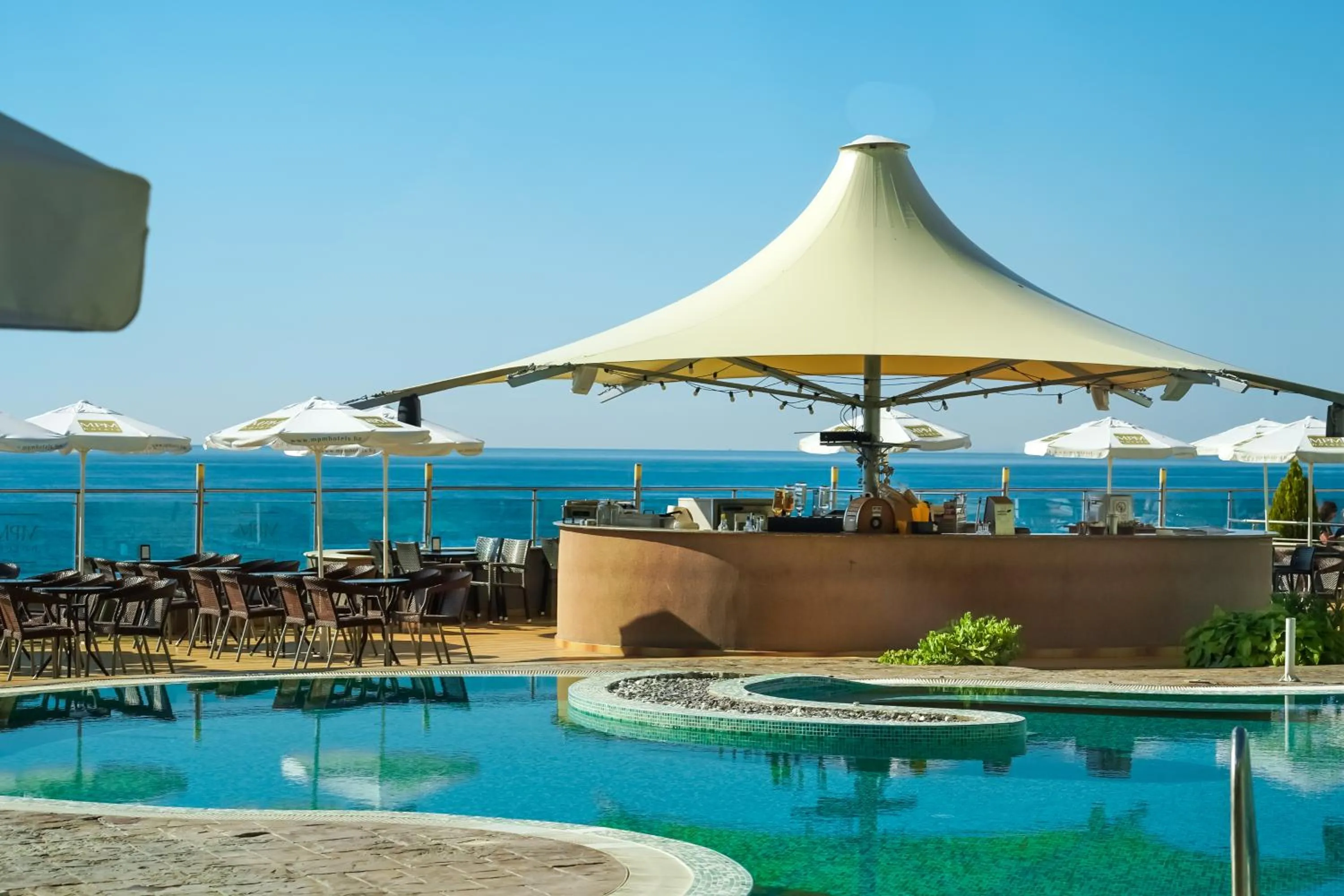 Patio in MPM Hotel Arsena - Ultra All Inclusive