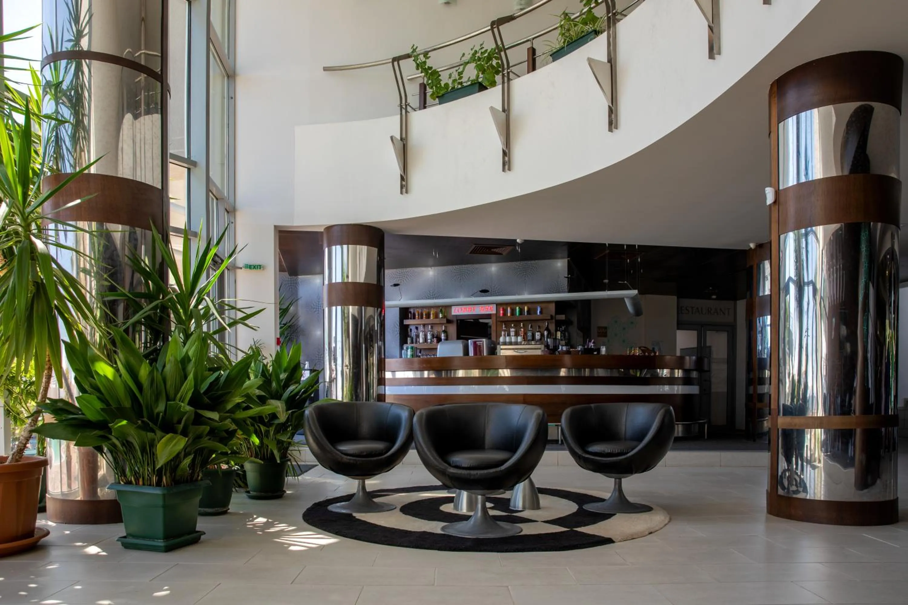 Lounge or bar in MPM Hotel Arsena - Ultra All Inclusive