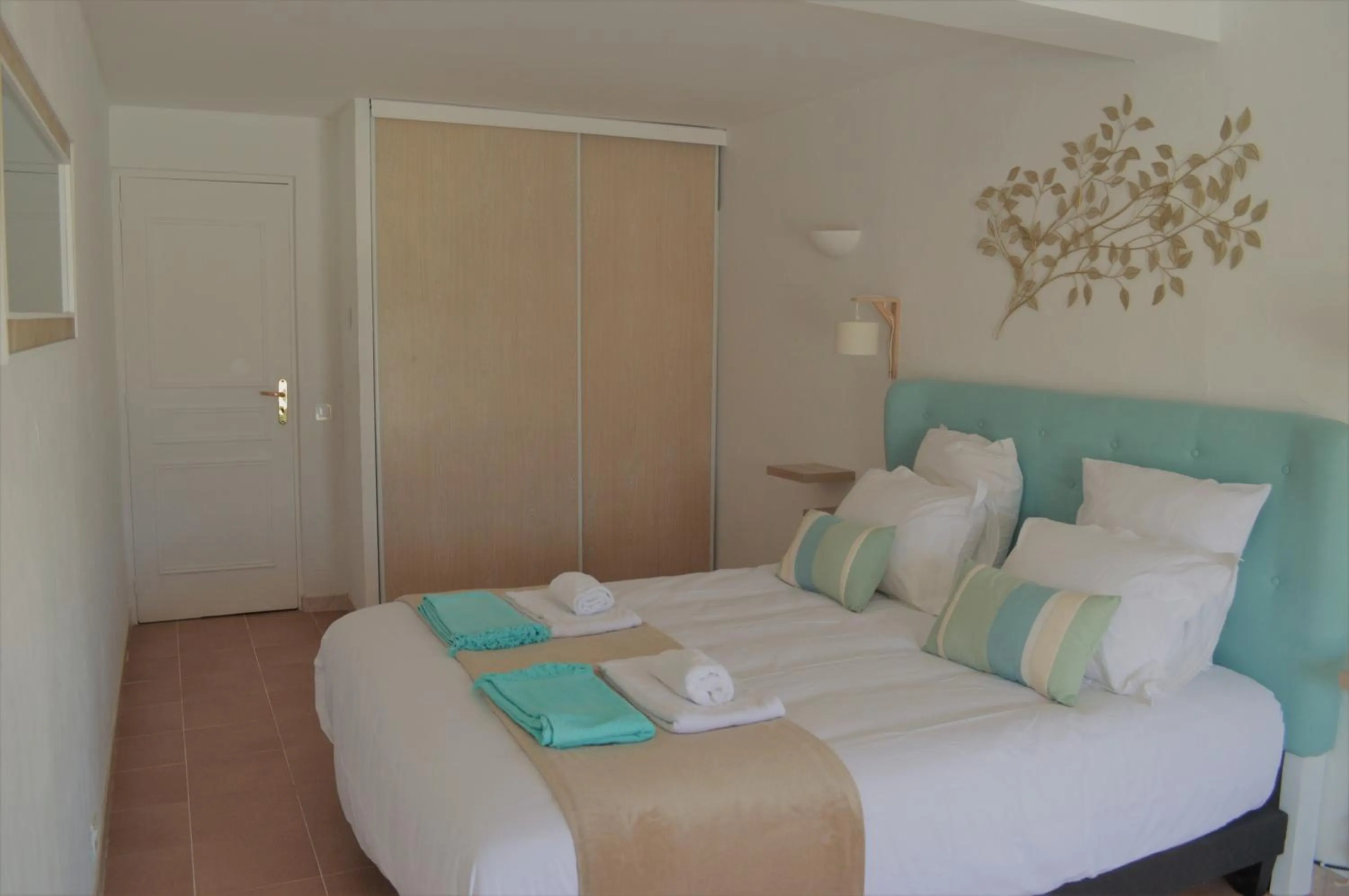 Balcony/Terrace, Bed in Villa La Terre Des Lauriers