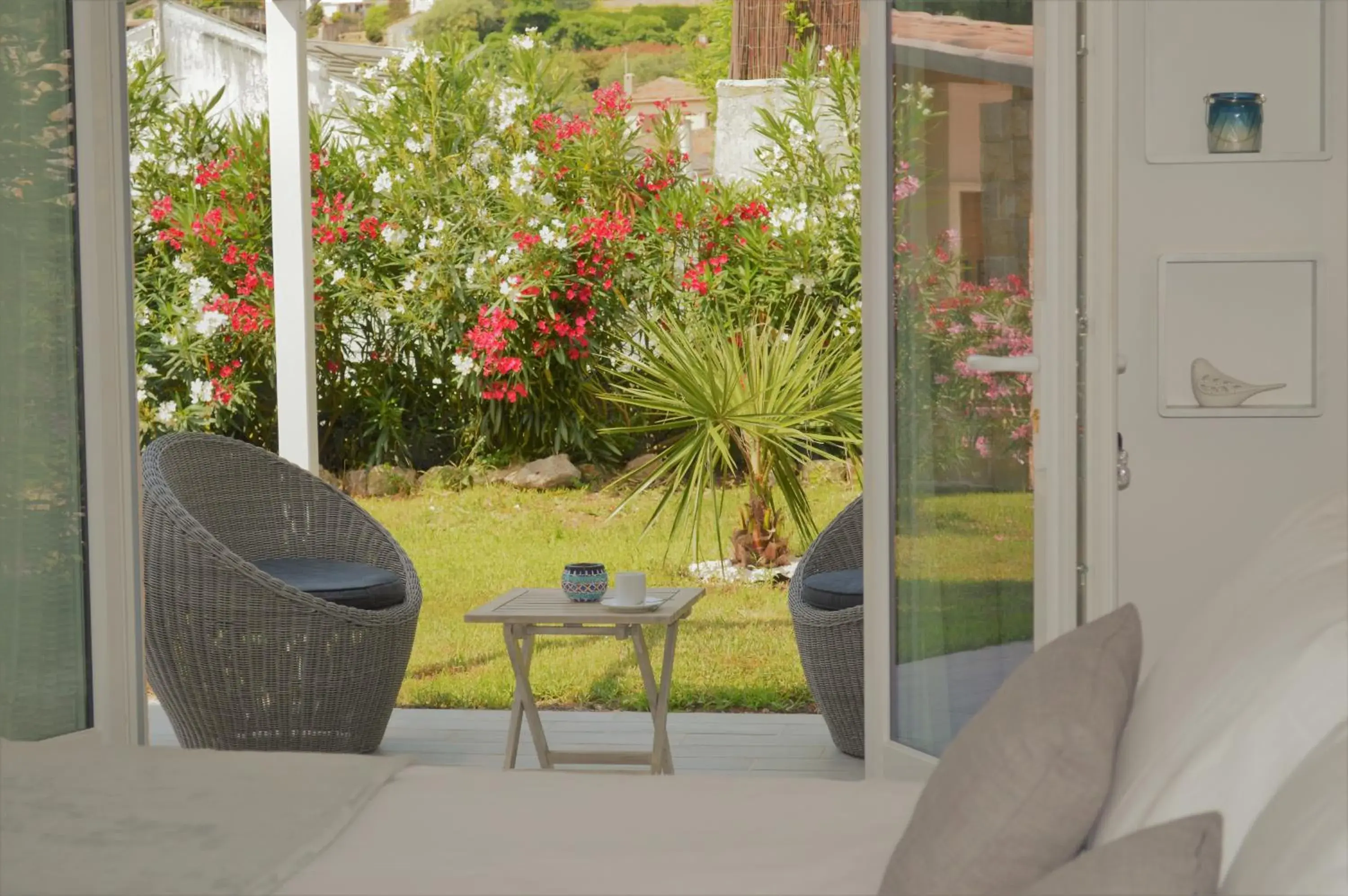 King Room with Garden View in Villa La Terre Des Lauriers King Room with Garden View in Villa La Terre Des Lauriers