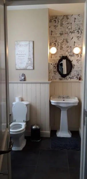 Bathroom in B&B Bon-Bon 'nuit'