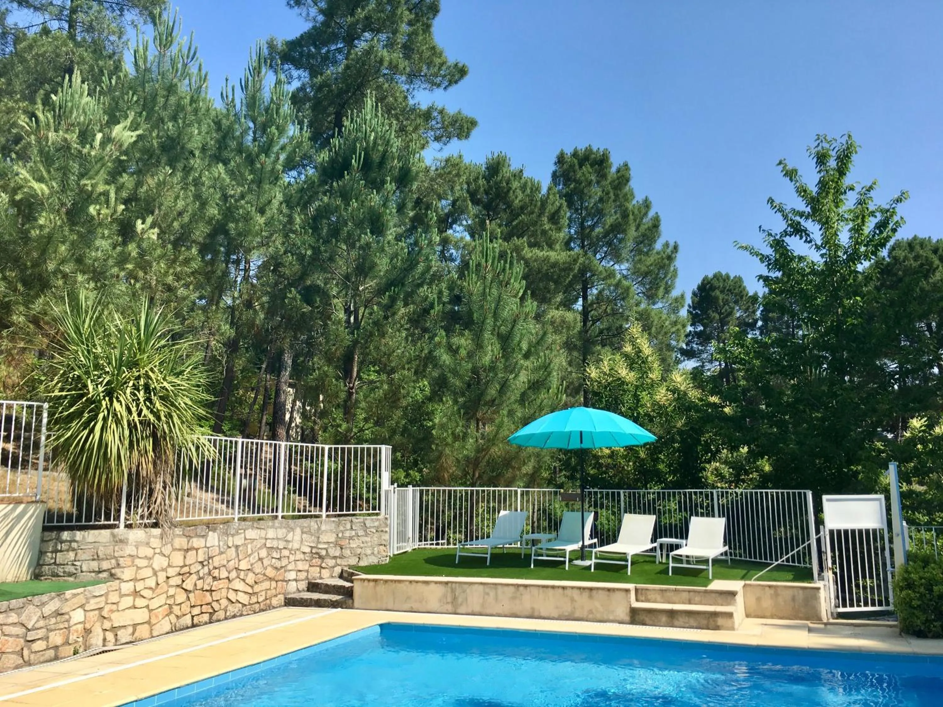 Swimming pool in Domaine de Ravel Ushuaïa Villages