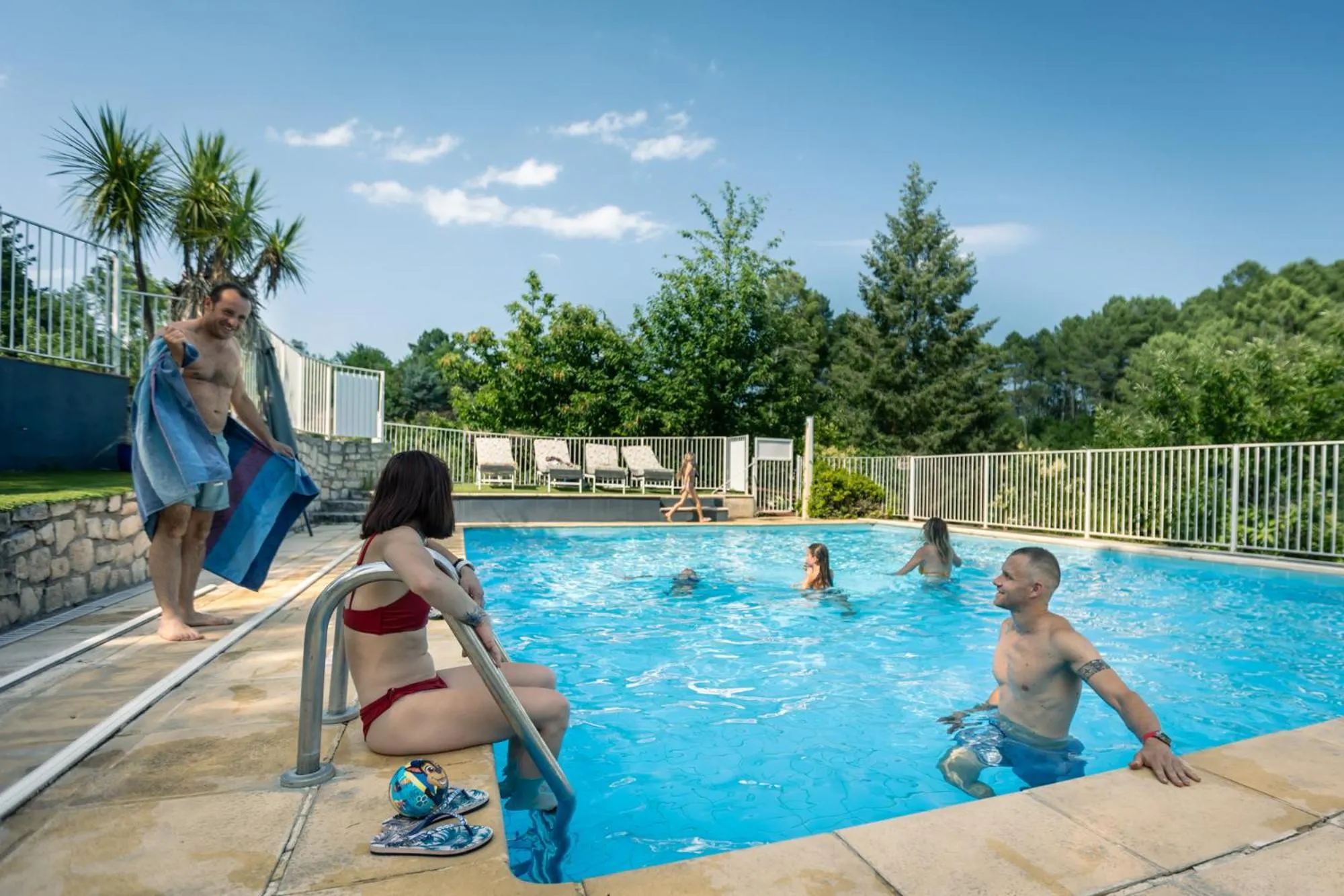Swimming pool in Domaine de Ravel Ushuaïa Villages
