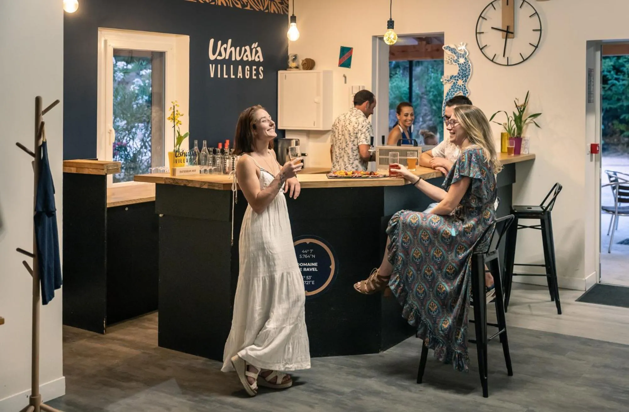 Lounge or bar in Domaine de Ravel Ushuaïa Villages