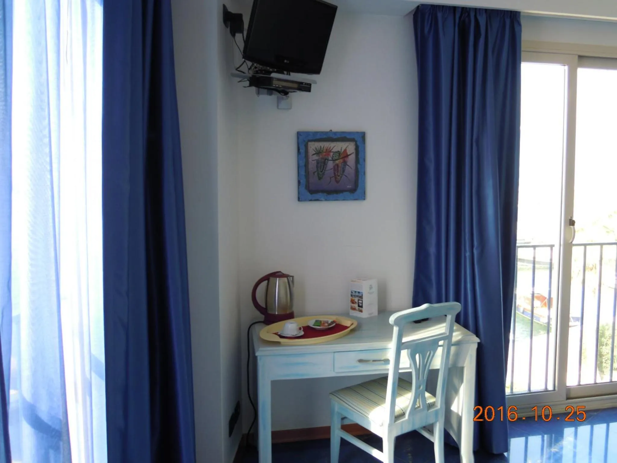 Decorative detail in Blue Moon Hotel