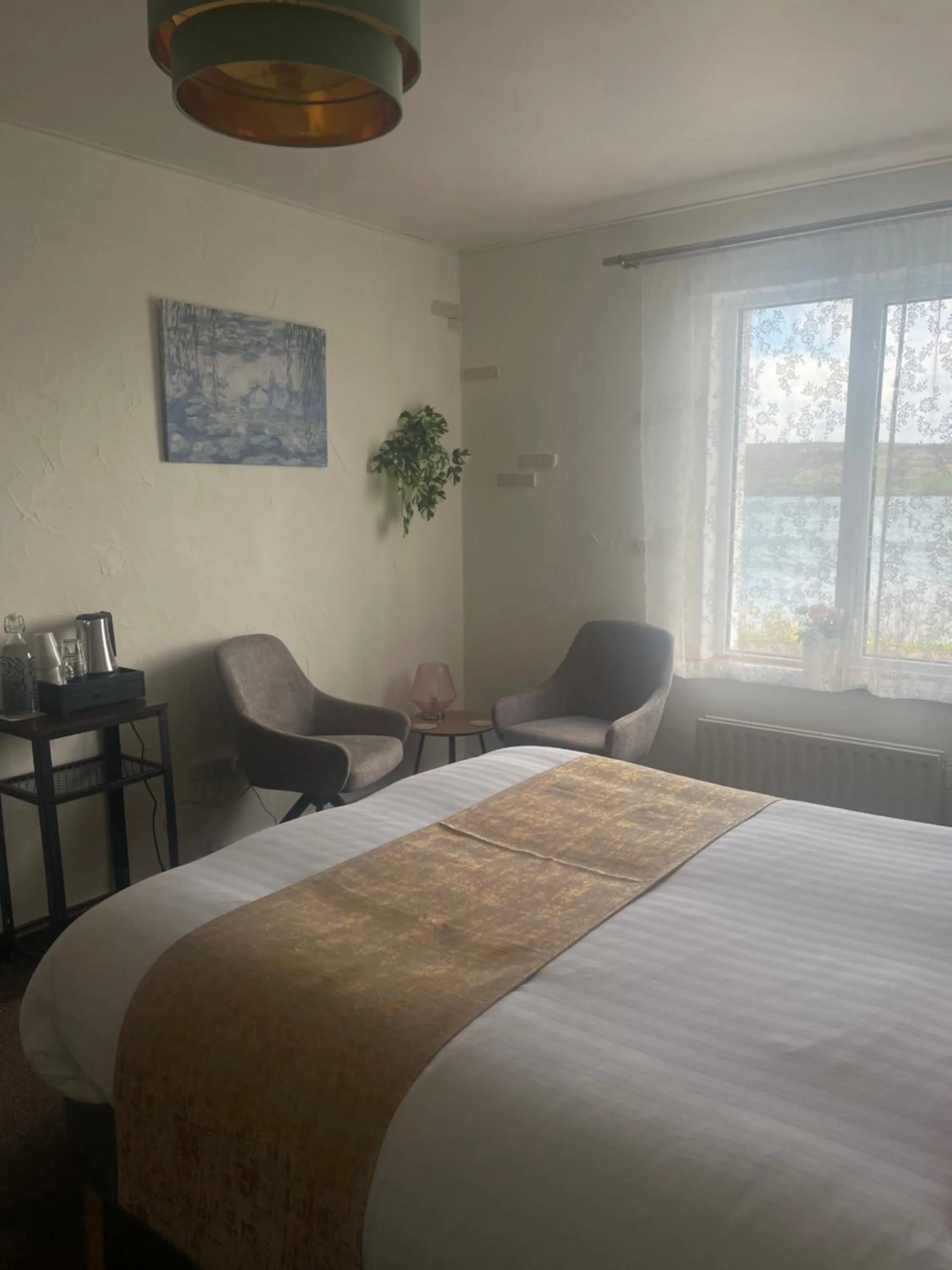 Bedroom, Bed in Waterfront Rest B&B