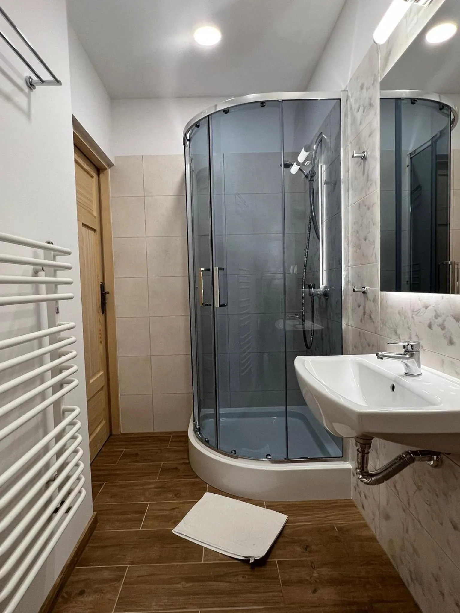 Shower in Willa Halka