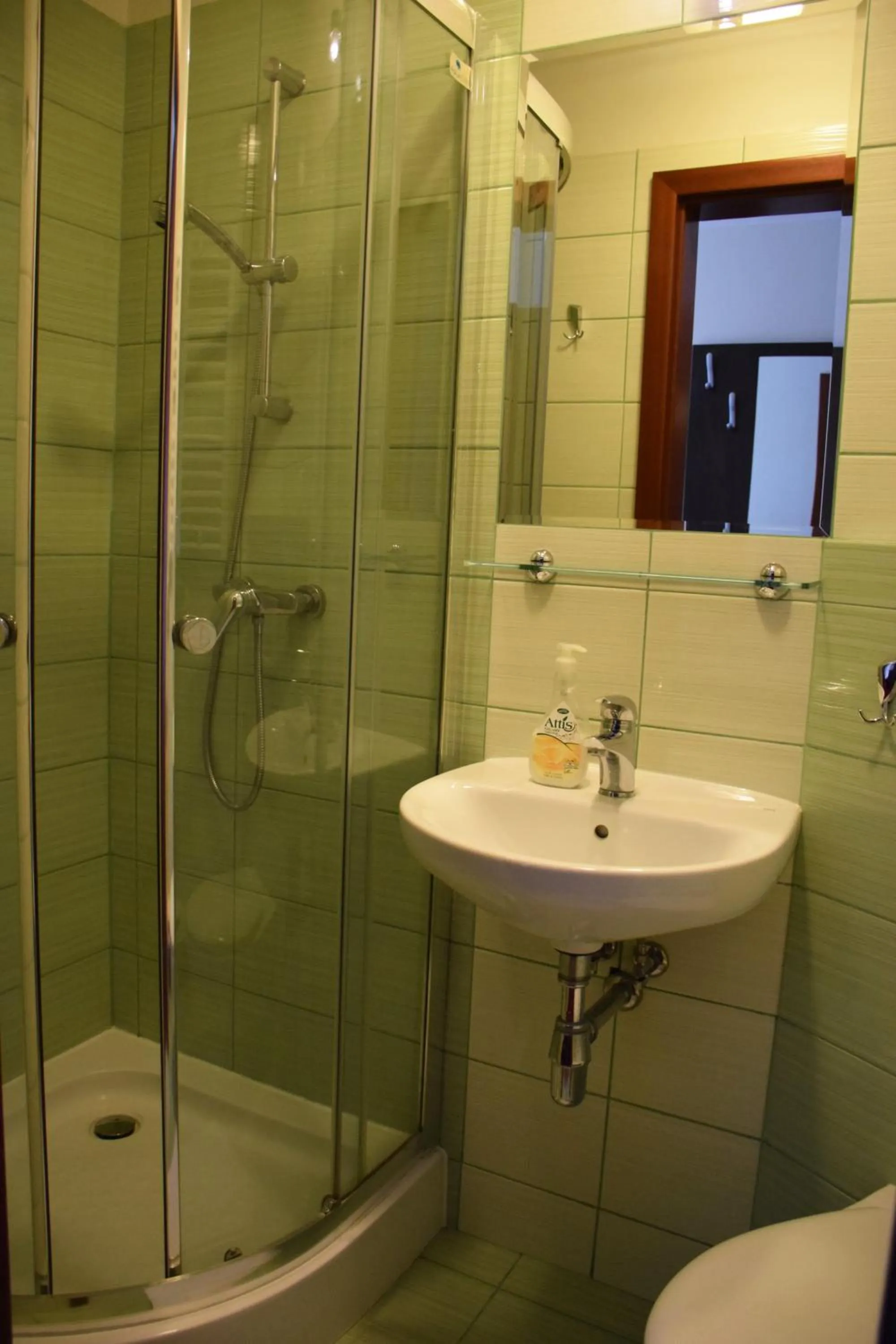 Shower in Willa Halka