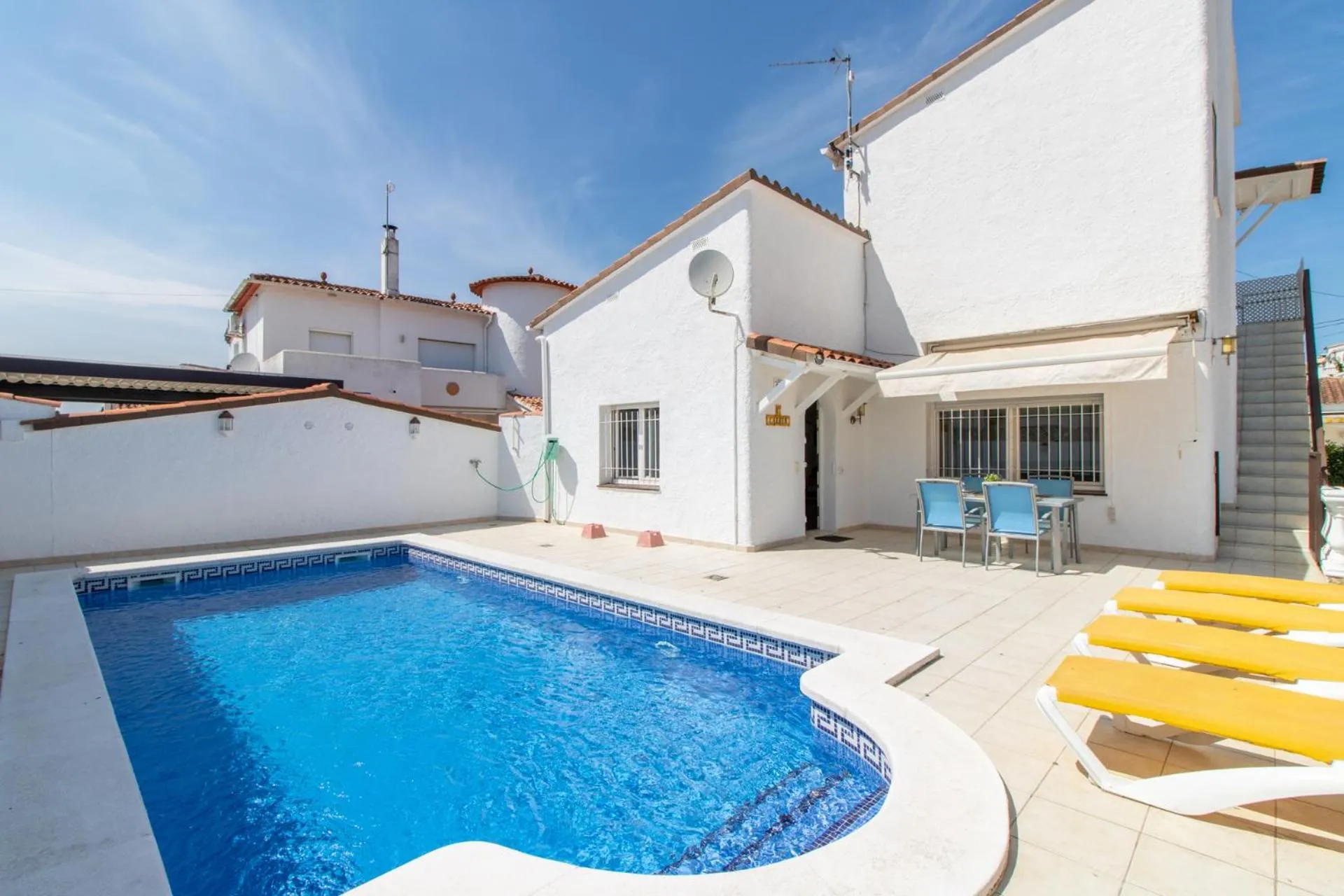 Swimming pool in Goldhome - Montseny 11 - Private heated pool