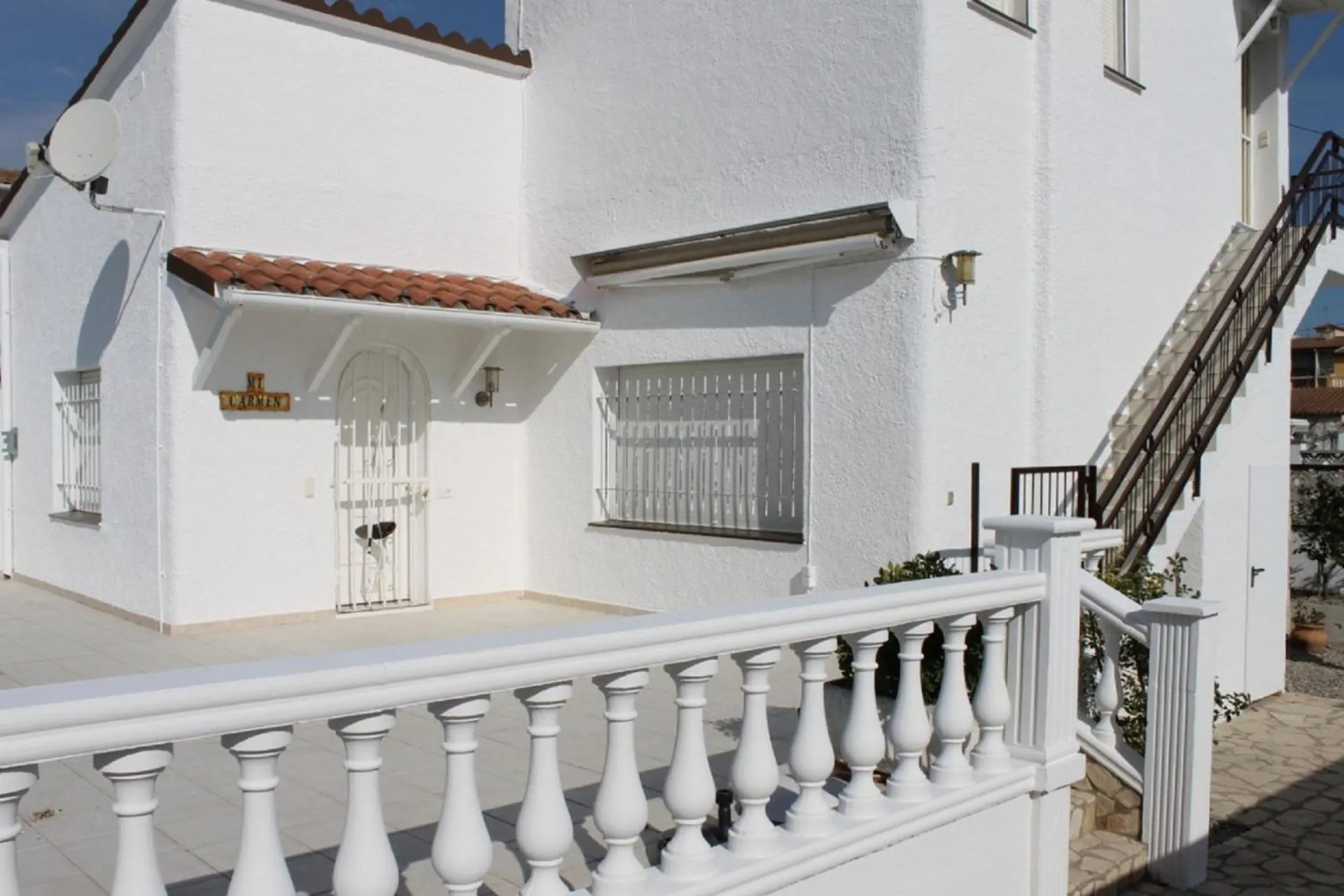 Facade/entrance in Goldhome - Montseny 11 - Private heated pool