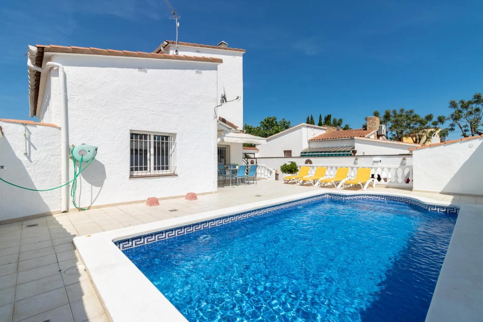 Swimming pool in Goldhome - Montseny 11 - Private heated pool
