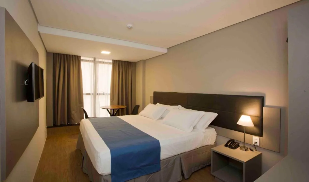 Bedroom, Bed in Fity Hotel