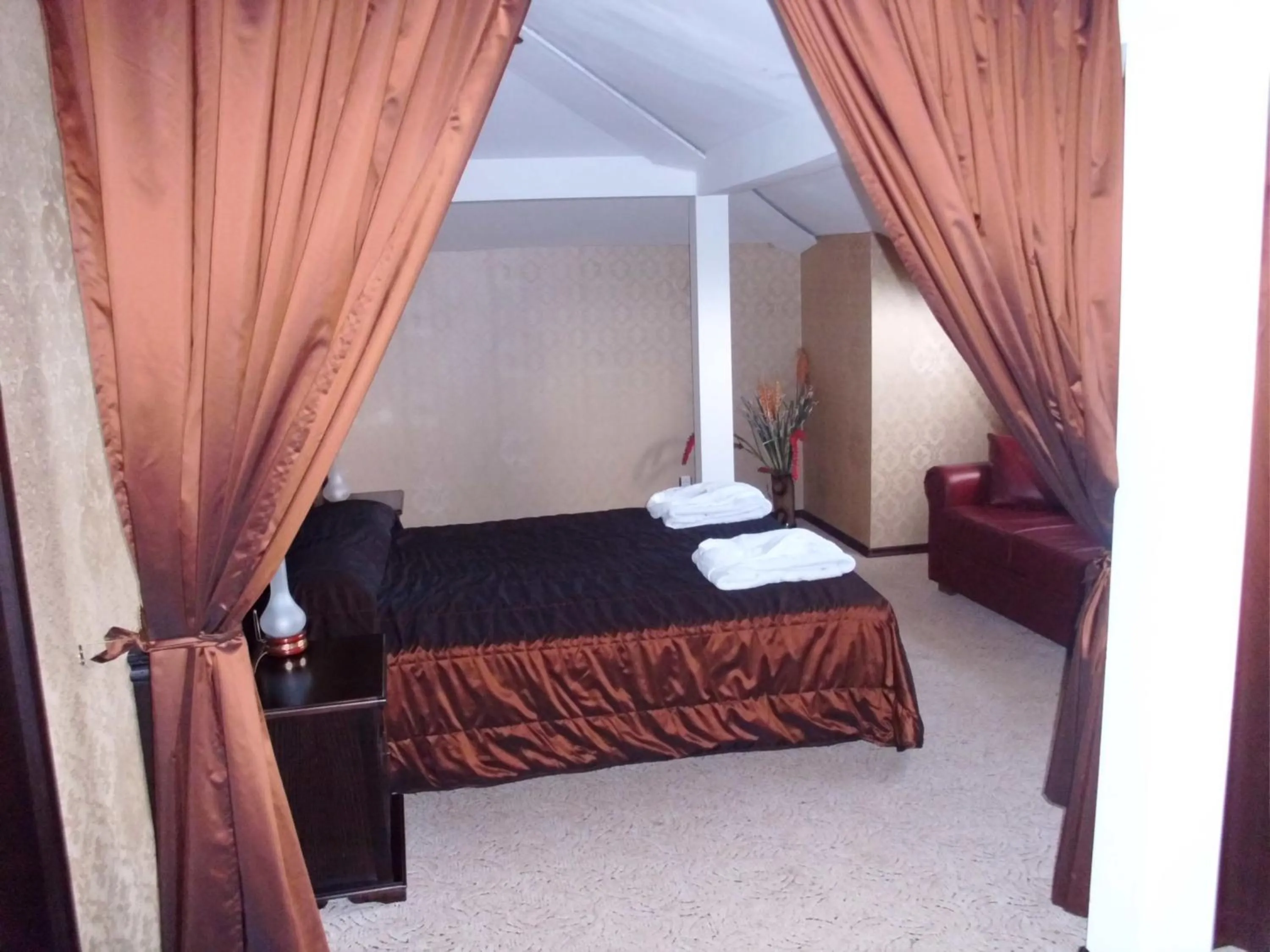 Bedroom, Bed in Hotel Izvora 2