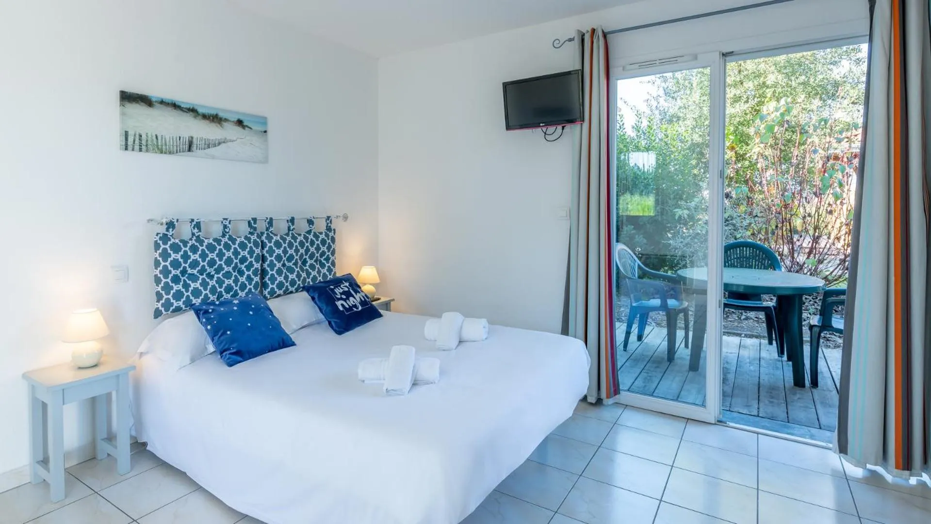 Bedroom, Bed in Vacancéole - Le Domaine des Grands Lacs