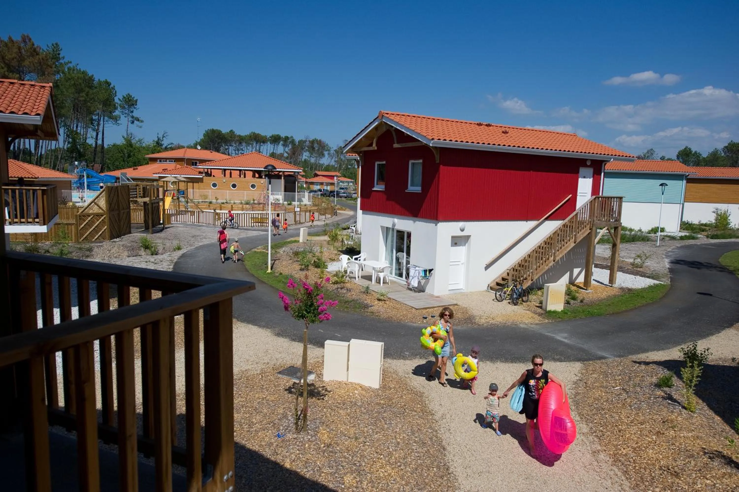 Facade/entrance in Vacancéole - Le Domaine des Grands Lacs