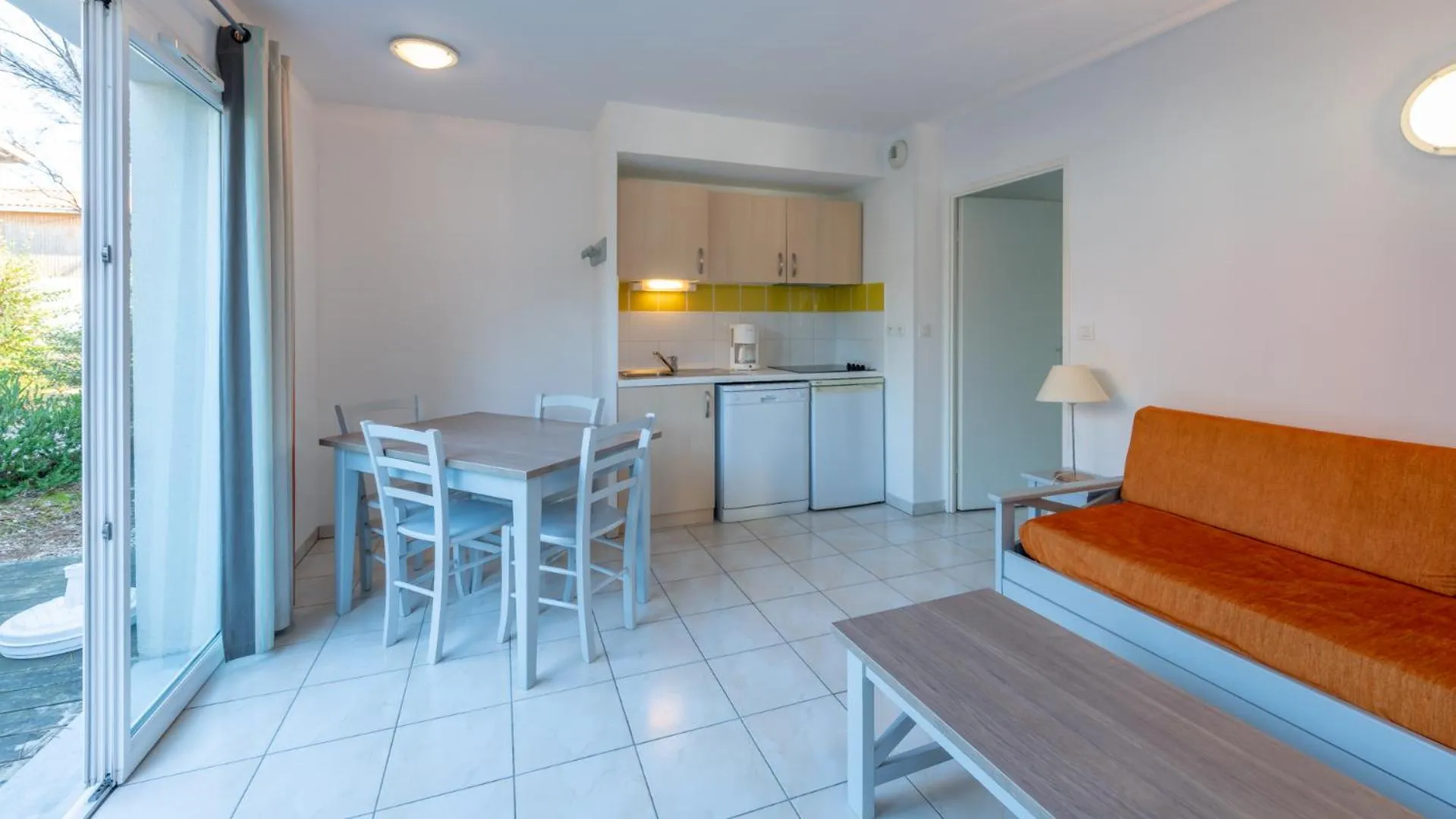 Living room in Vacancéole - Le Domaine des Grands Lacs