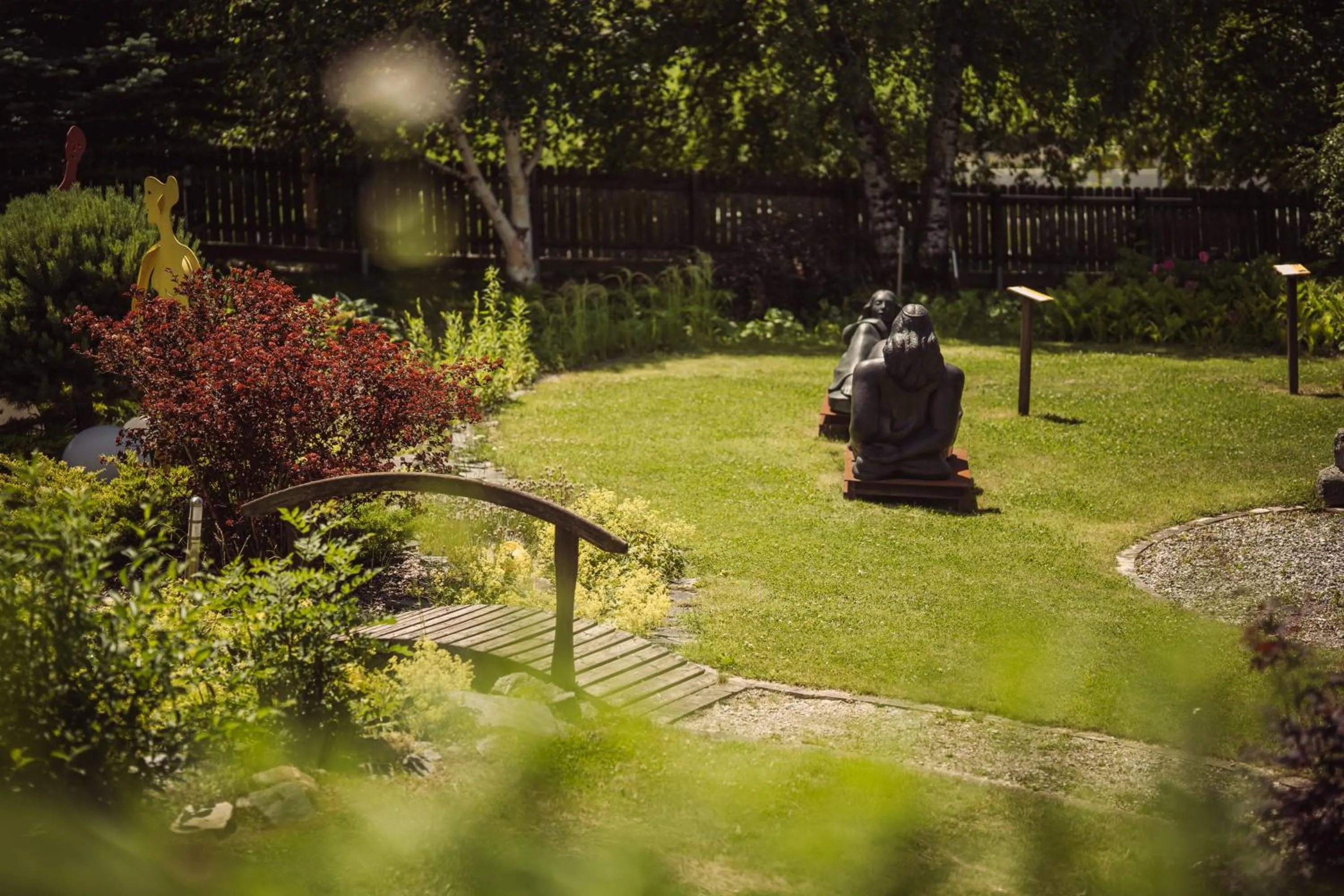 Garden view in Arthotel Gratschwirt