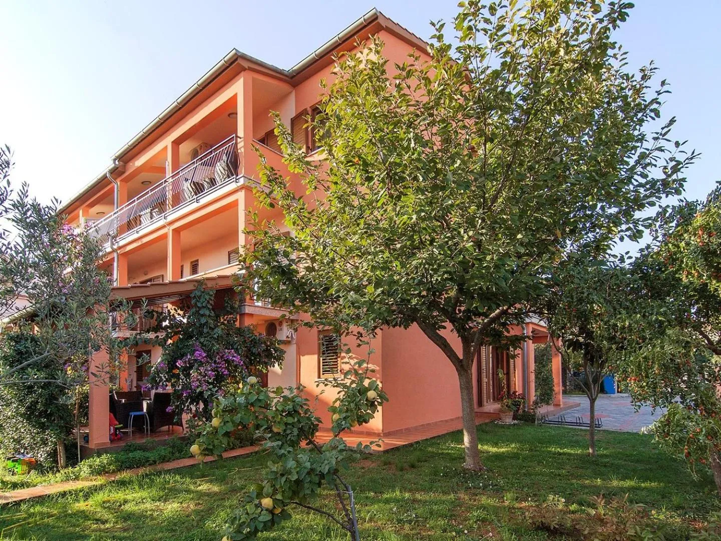 Apartments Cvek