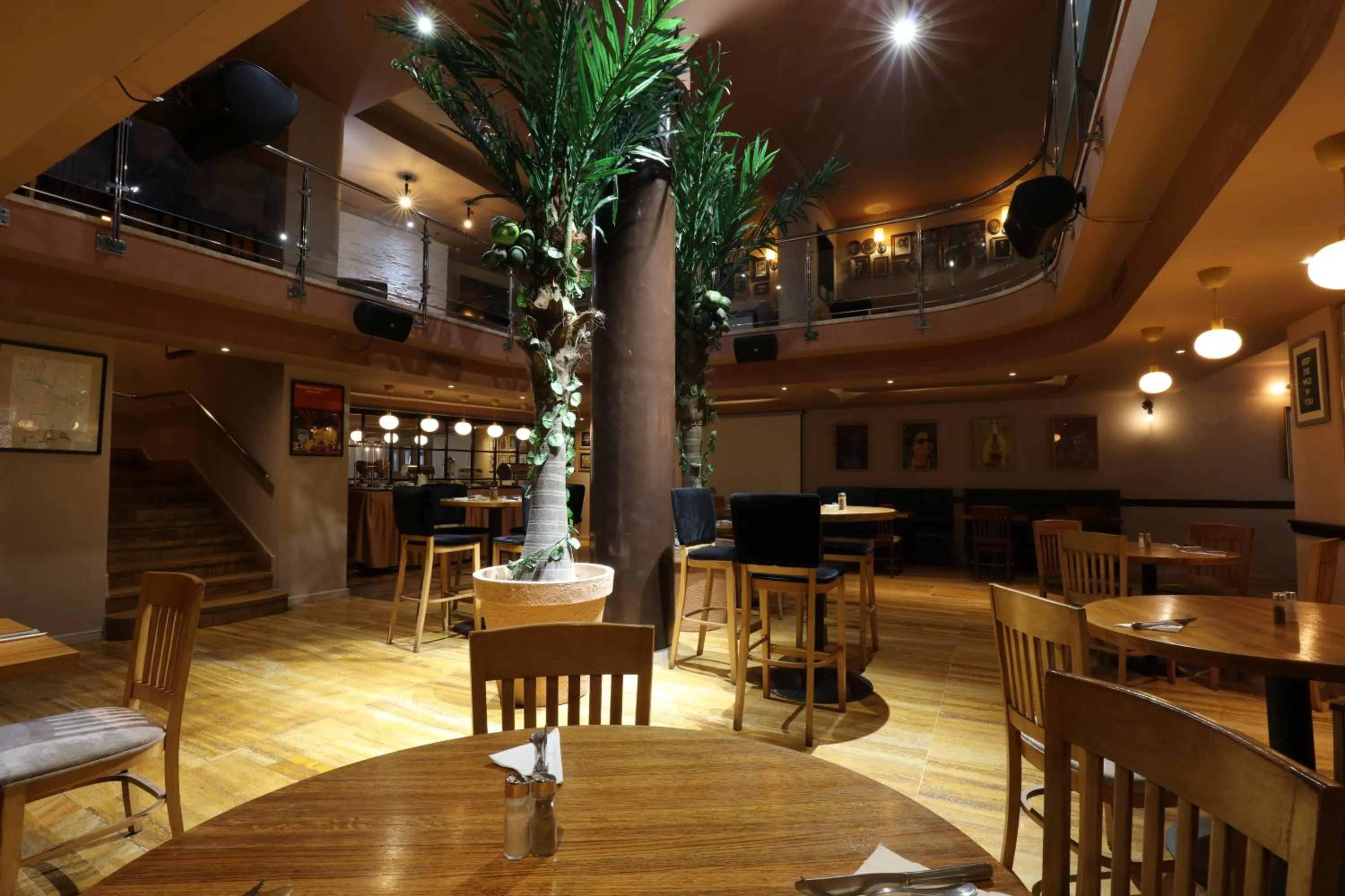 Restaurant/places to eat in Hôtel Les Saisons