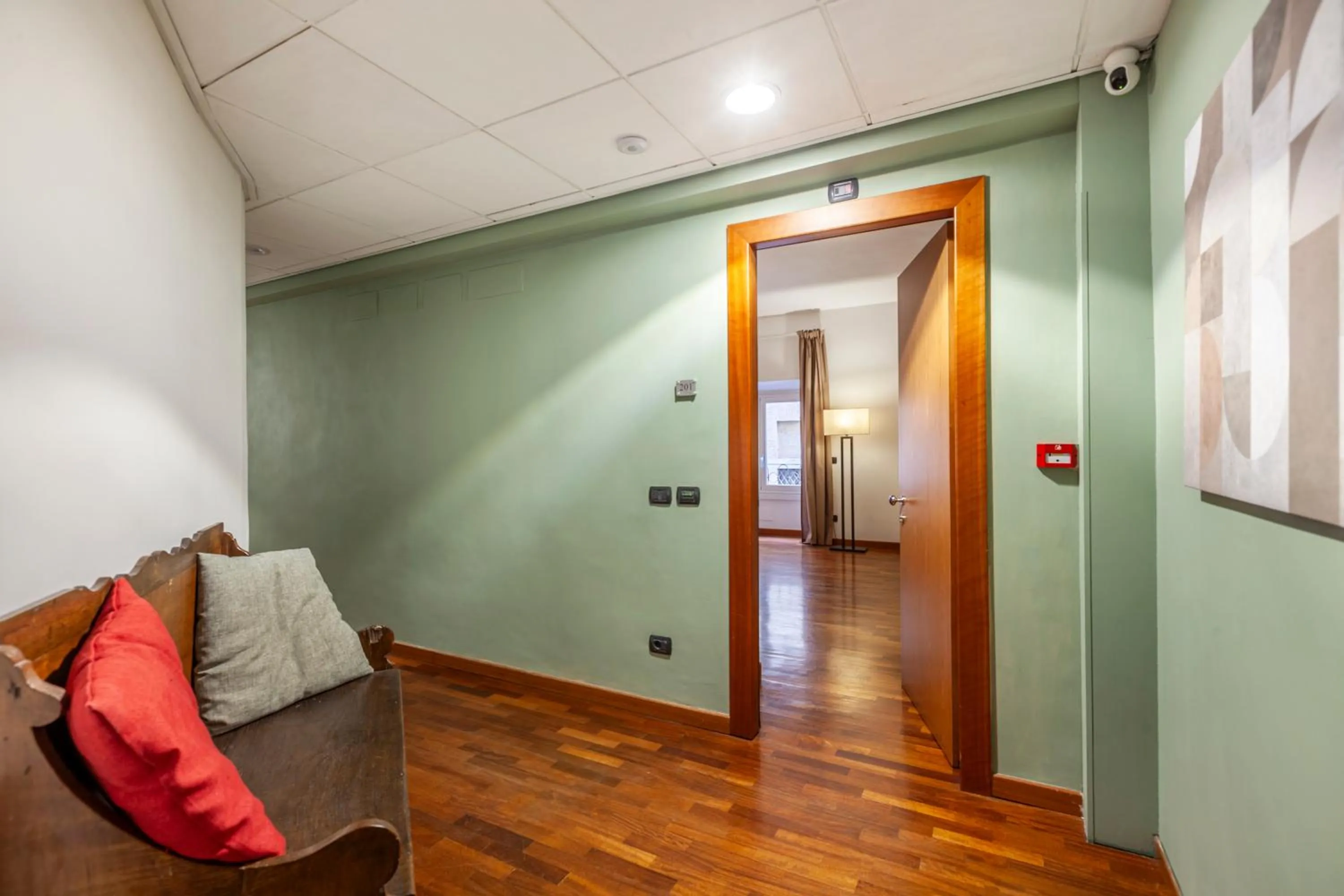 Living room in Inn Rome Rooms & Suites