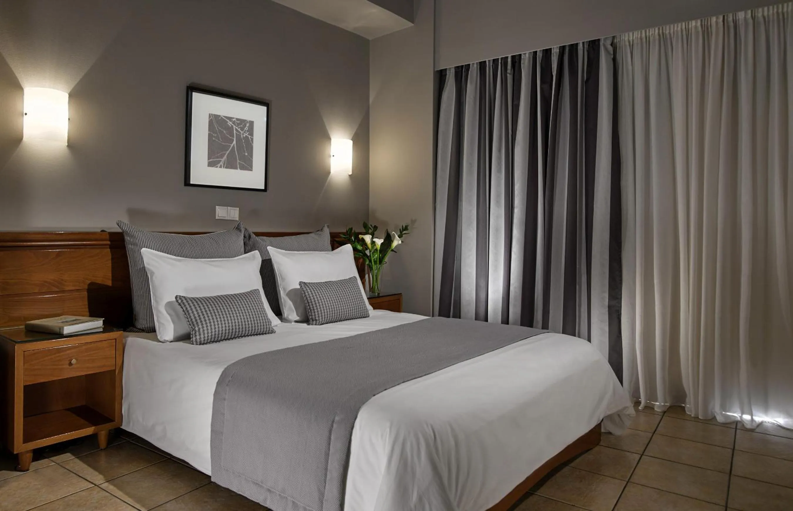 Bed in Hotel Delfini